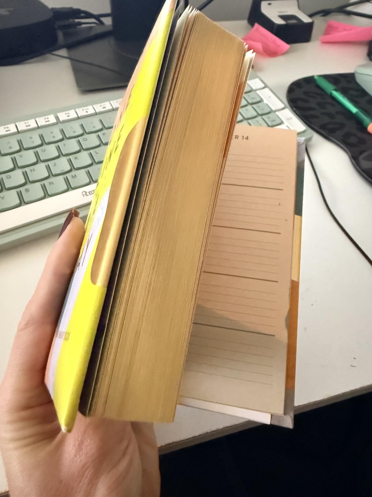 Modern One Line a Day: A Five-Year Memory Book customer photo 1