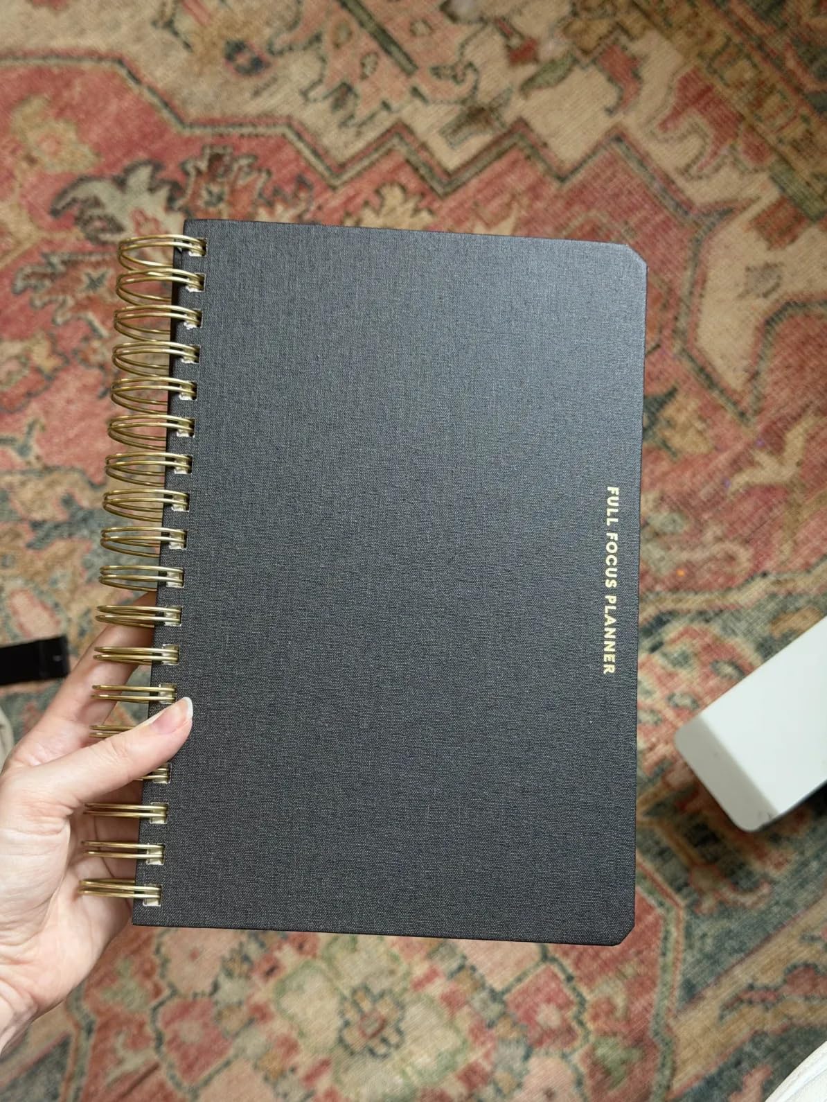 Full Focus Linen Coil Planner by Michael Hyatt - The #1 Daily Planner to Set Annual Goals, Increase Focus, Eliminate Overwhelm, and Achieve Your Biggest Goals - Hardcover customer photo 1