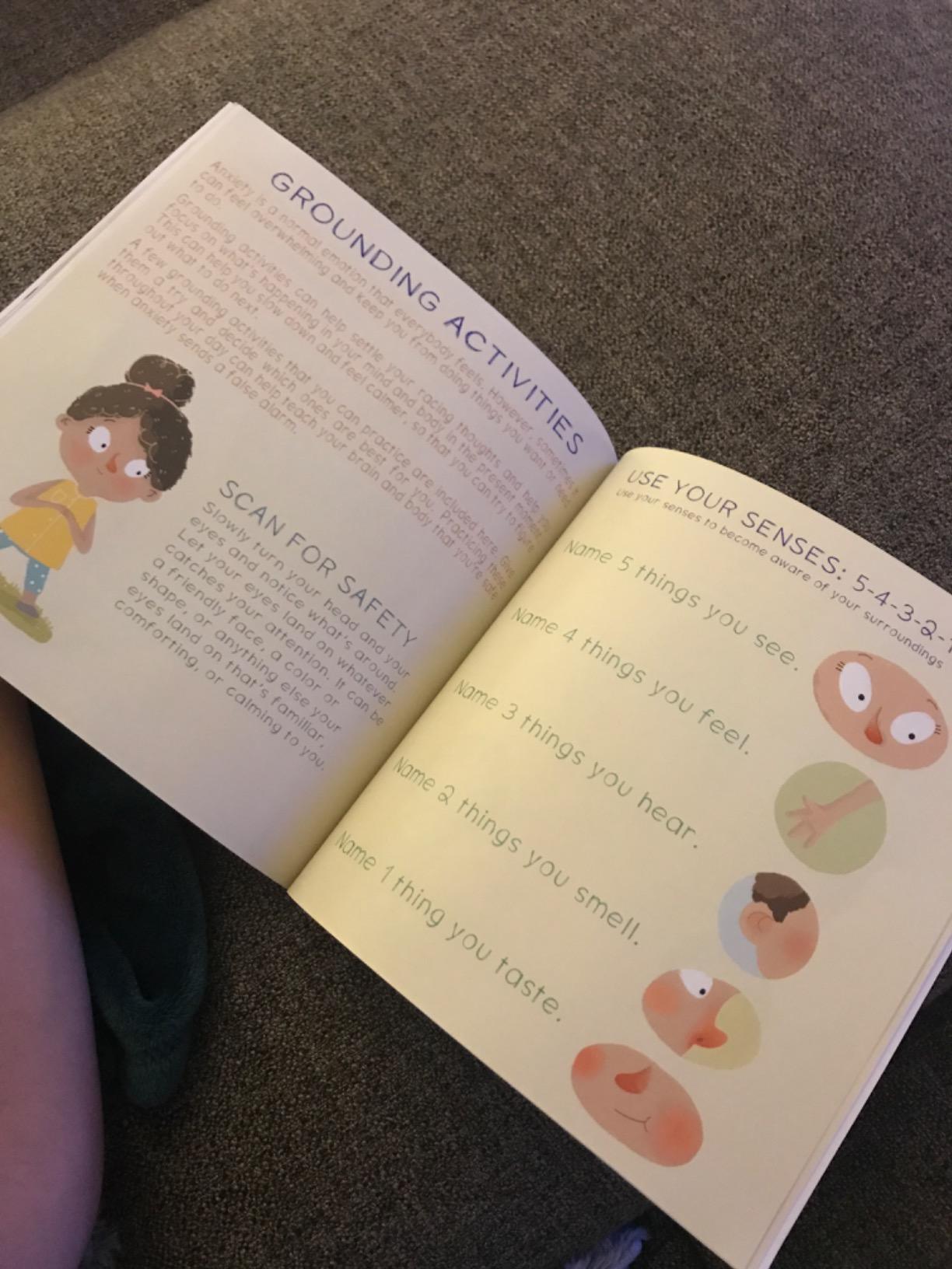 Find Your Calm: A Mindful Approach To Relieve Anxiety And Grow Your Bravery (Growing Heart & Minds) customer photo 1