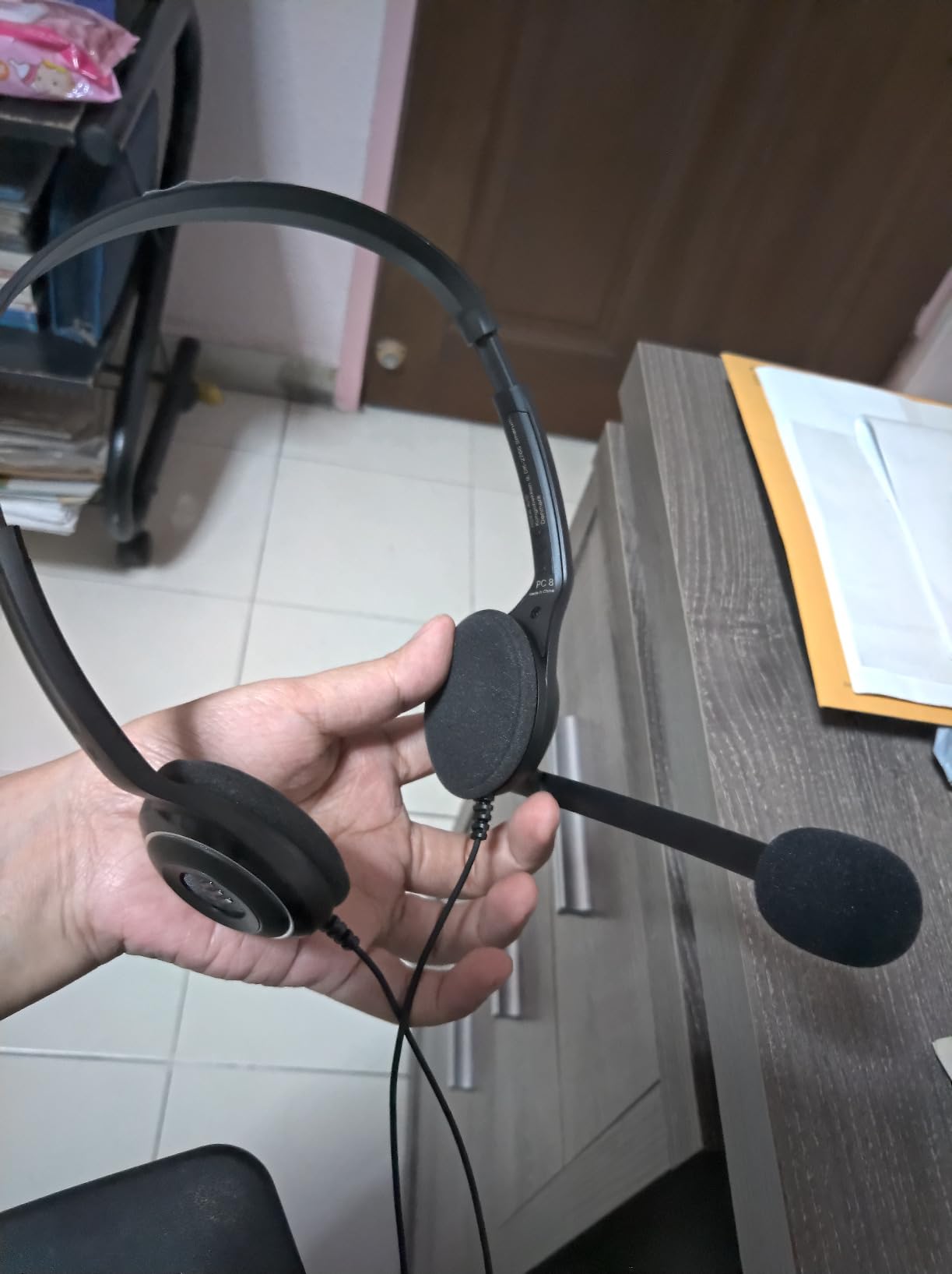 Sennheiser PC 8 USB - Stereo USB Headset for PC and MAC with In-line Volume and Mute Control - Black customer photo 1