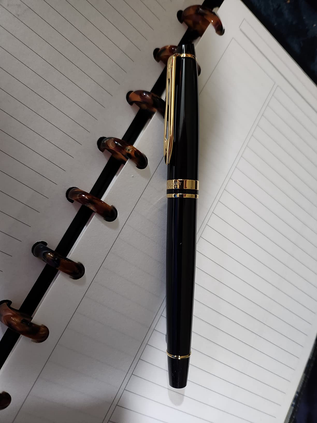 Waterman Expert Fountain Pen, Gloss Black with 23k Gold Trim, Fine Nib, Includes Gift Box - Luxury Writing customer photo 2