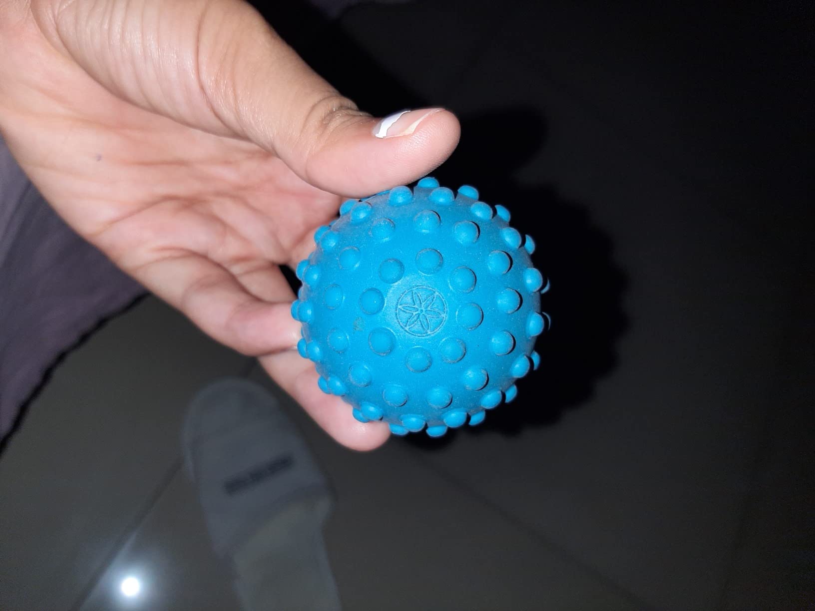 Gaiam Restore Ultimate Foot Massage Roller, Arch & Heel | Dual-Zone Textured Roller | Arch, Heel & Ball of Foot | Deep Tissue Foot Massage | Portable & Compact customer photo 1