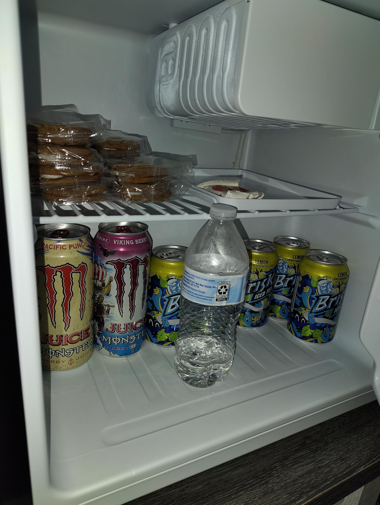 Midea 1.6 Cu.ft Mini Fridge, Energy Star Certified, Low Noise for Bedroom customer photo 2
