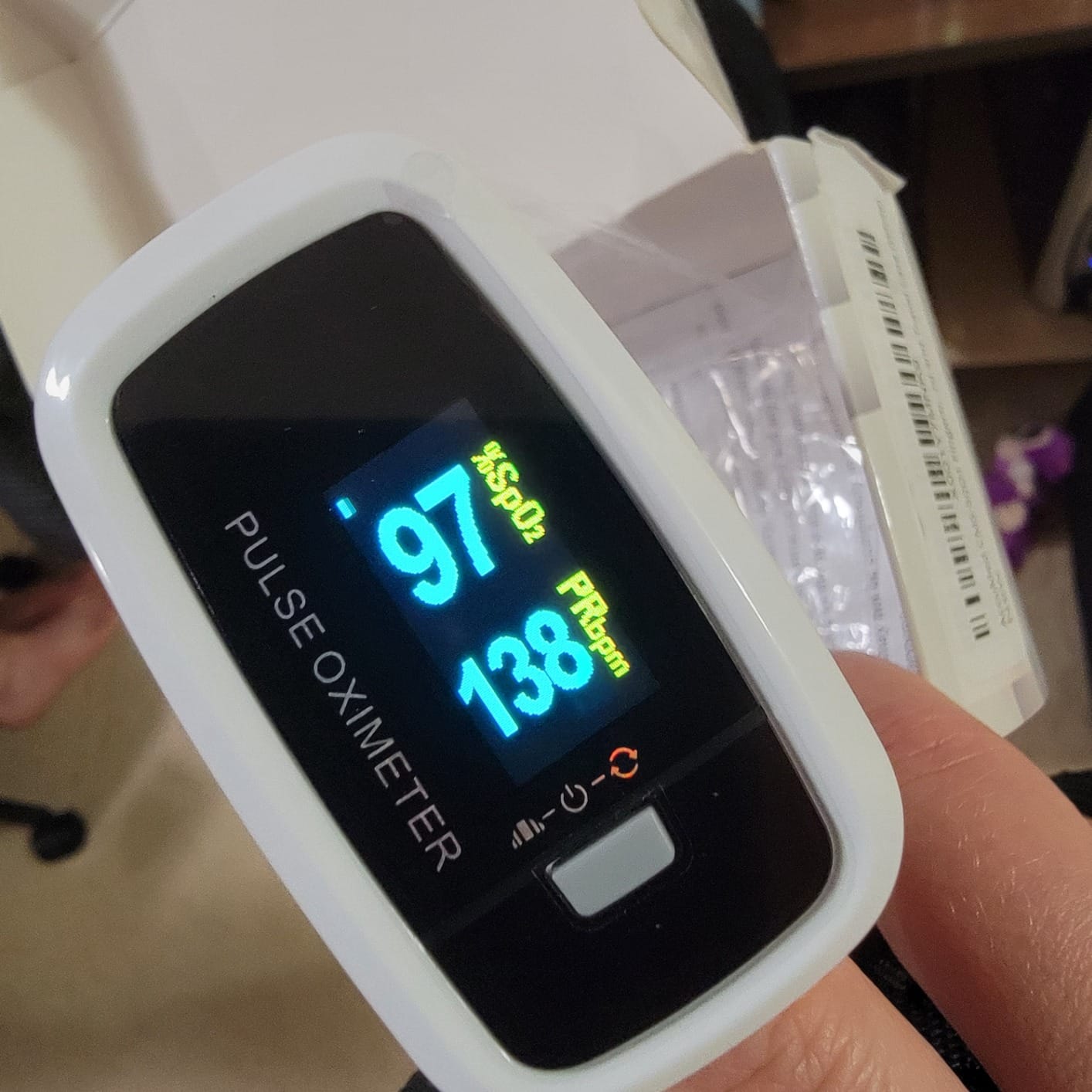 AccuMed CMS-50D1 Fingertip Pulse Oximeter Blood Oxygen Sensor SpO2 for Sports and Aviation. Portable and Lightweight with LED Display, 2 AAA Batteries, Lanyard and Travel Case (White) customer photo 1