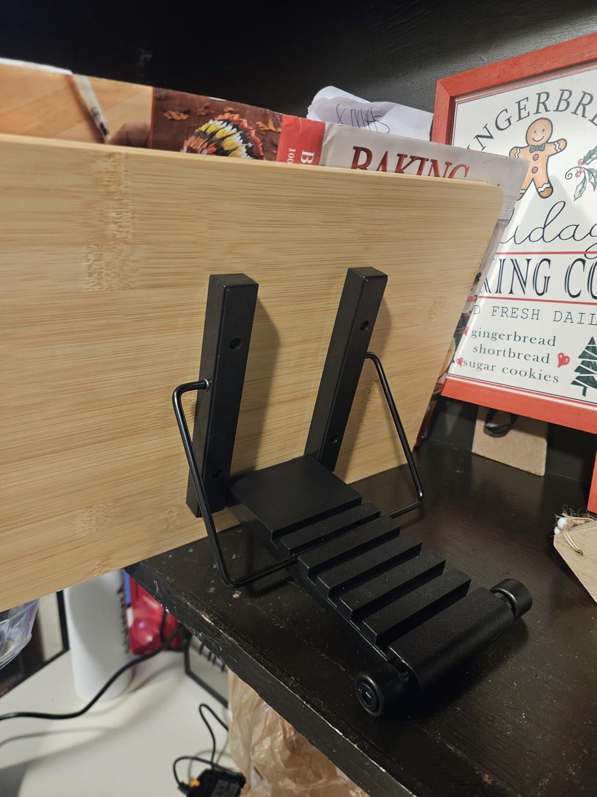 Readaeer Bamboo Book Stand, Large Book Holder with 6 Adjustable Height, Foldable Cookbook Stand Desktop Document Holder for Kitchen & Office (13.4 x 9.3 Inch) customer photo 1