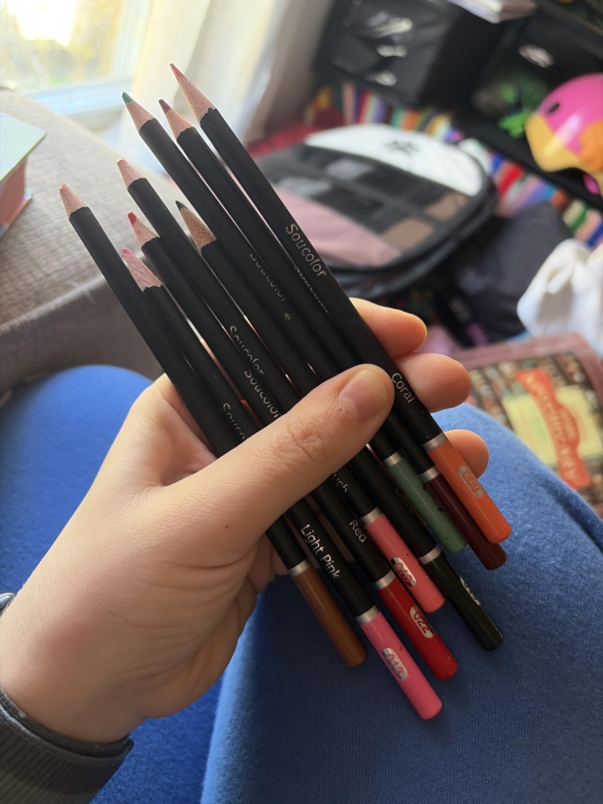 Soucolor 72 Colored Pencils for Adult Coloring Book, Back to School Supplies | Vibrant, Soft Core, Smooth Coloring Pencils for Kids Beginners Sketching, Drawing, Blending, Shading, Arts & Crafts Supplies Gift customer photo 2