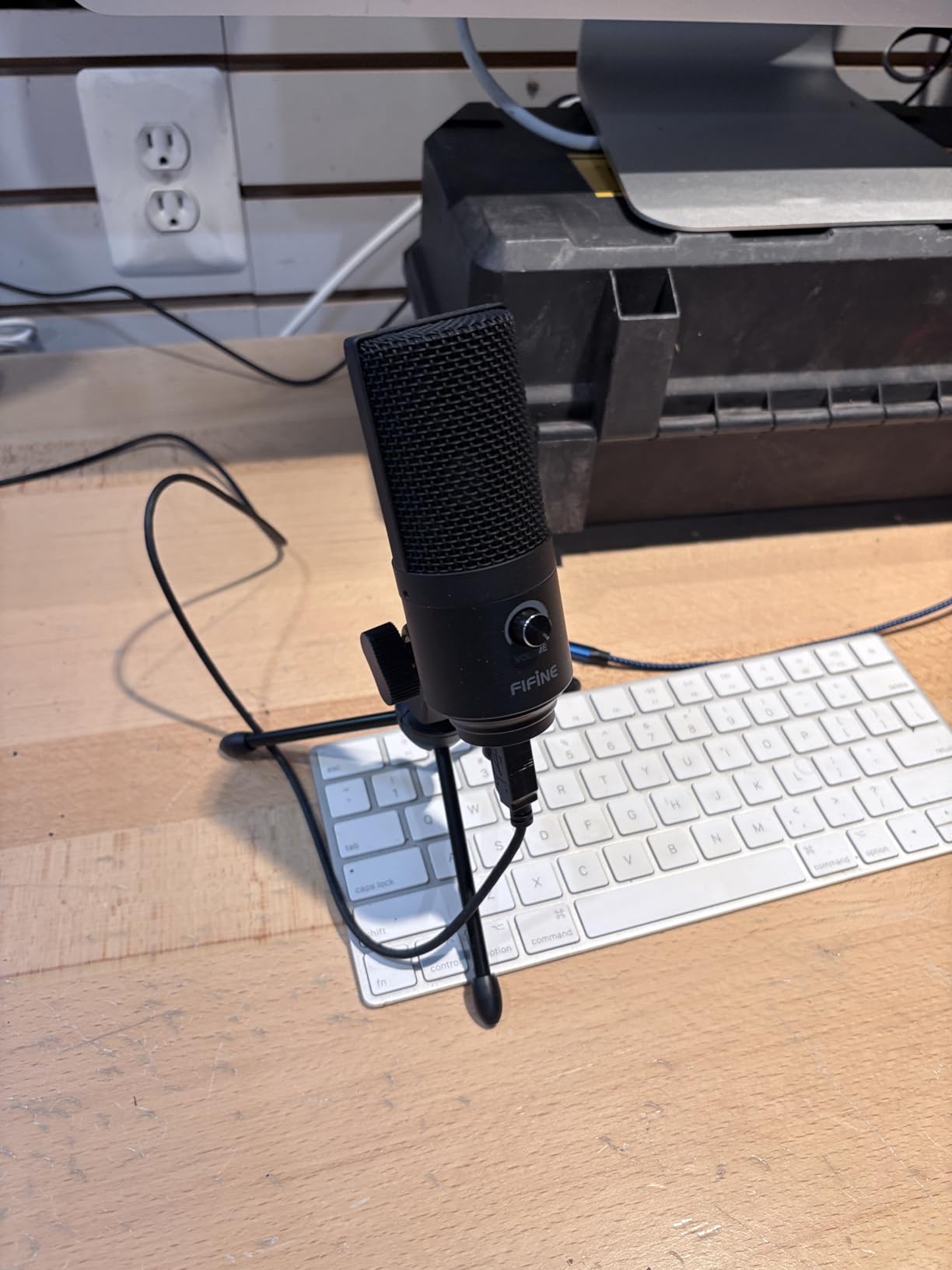 FIFINE K669B USB Microphone, Condenser Recording Mic for Vocals, Meeting | Metal Cardioid Laptop Mic for MAC OS, Windows, Voice Overs, Streaming, Online Meeting and YouTube Videos customer photo 2