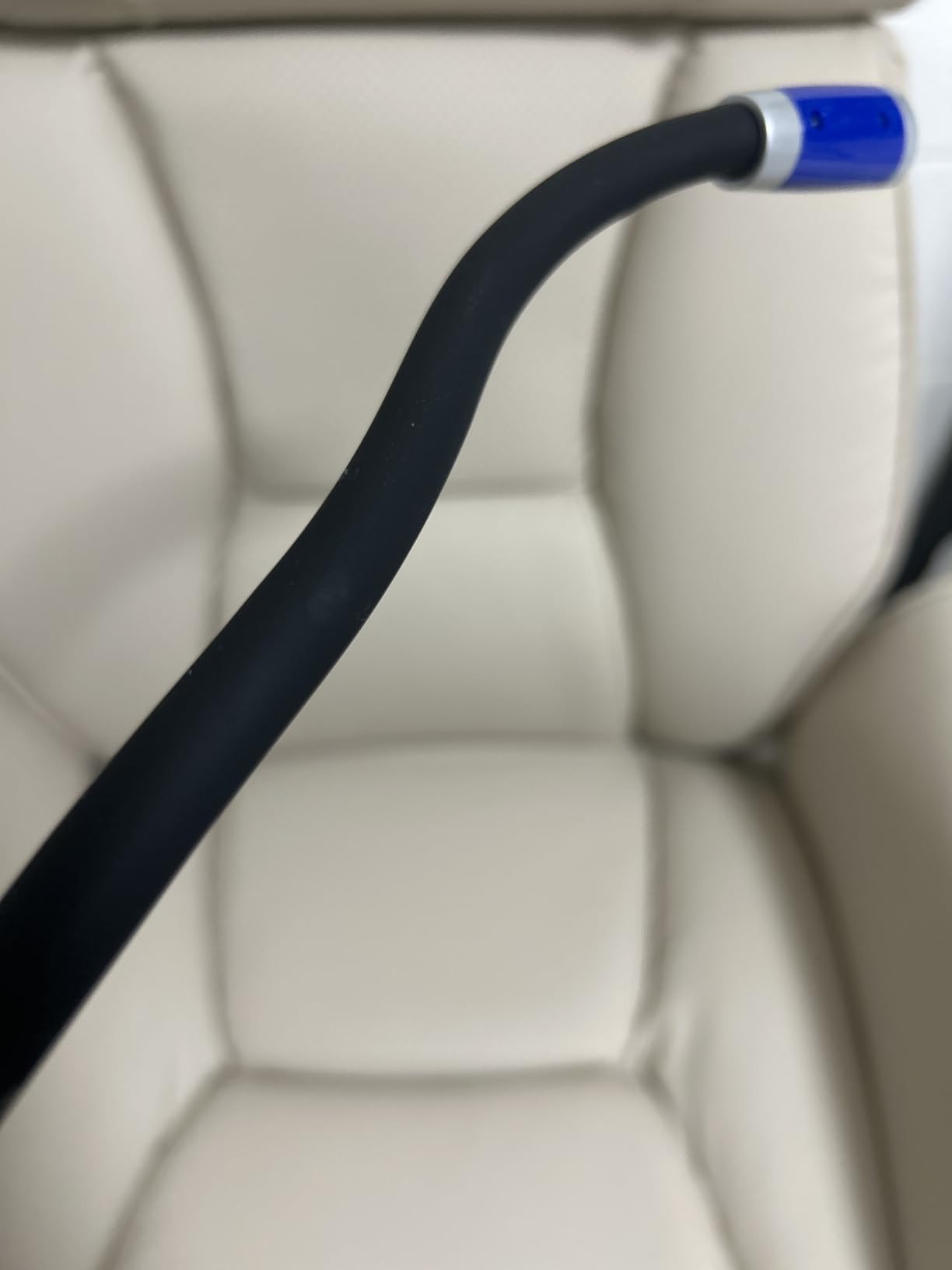 Vekkia Rechargeable LED Neck Book Light for Reading in Bed | 3 Brightness Levels/Flexible Soft Silicone Arms Comfortable Wear/Long Lasting,Great for Readers, Craft & Knitting customer photo 2