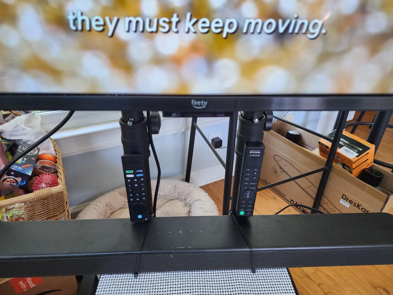 Sony S100F 2.0ch Soundbar with Bass Reflex Speaker, Integrated Tweeter and Bluetooth, (HTS100F), easy setup, compact, home office use with clear sound black customer photo 1
