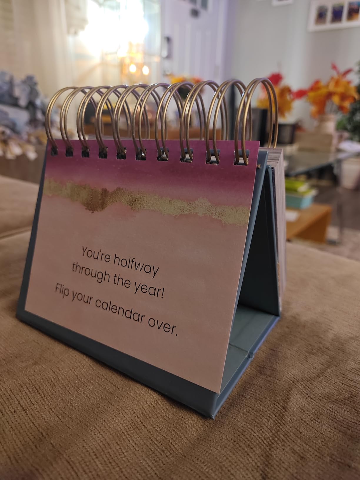 bloom daily planners Undated Perpetual Desk Easel/Inspirational Standing Flip Calendar - (5.25