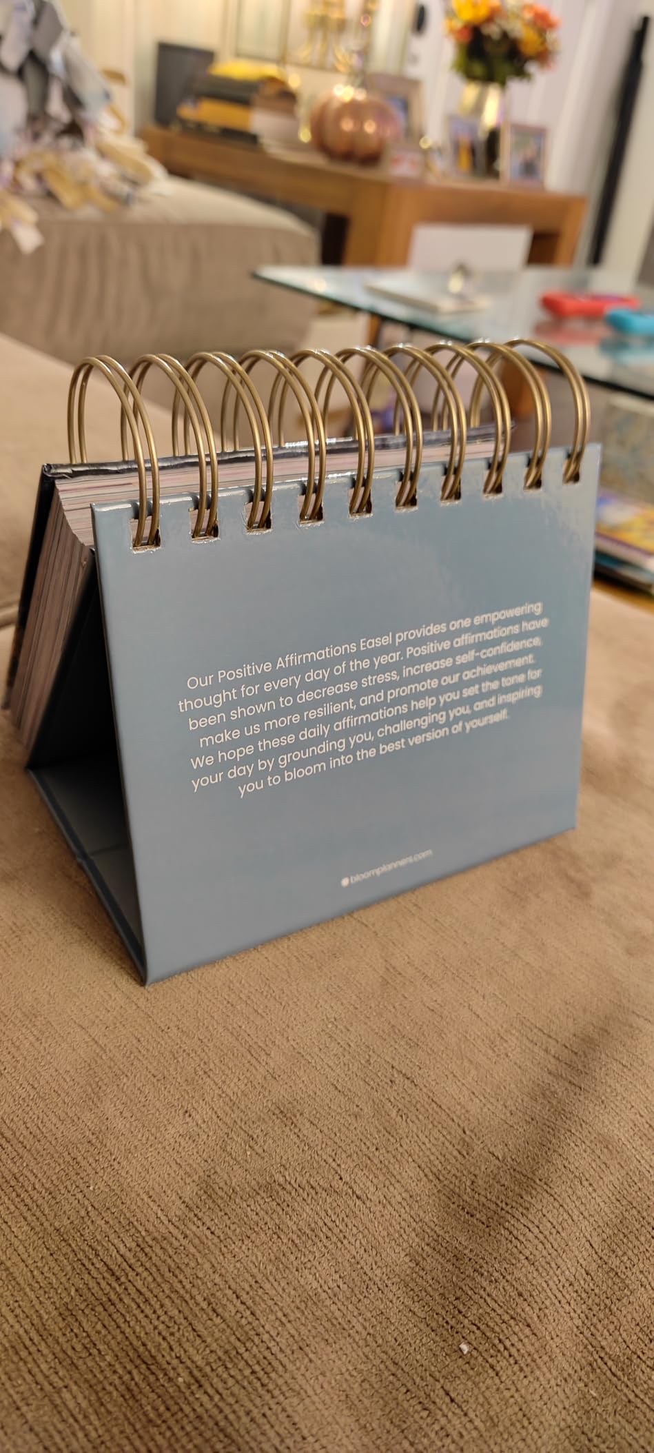 bloom daily planners Undated Perpetual Desk Easel/Inspirational Standing Flip Calendar - (5.25