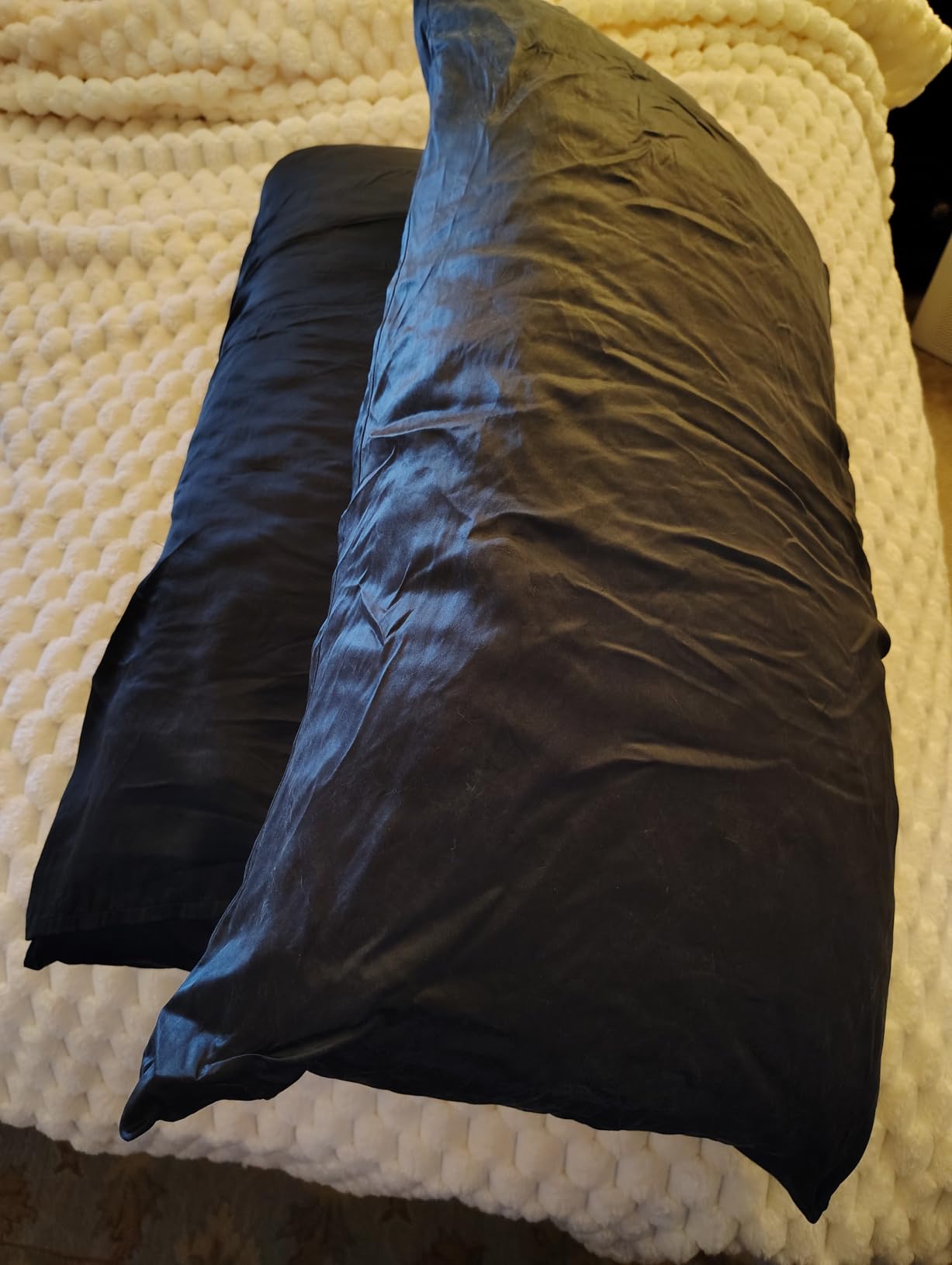 Fishers Finery 25mm 100% Pure Mulberry Silk Pillowcase, Good Housekeeping Winner (White, Standard) customer photo 2