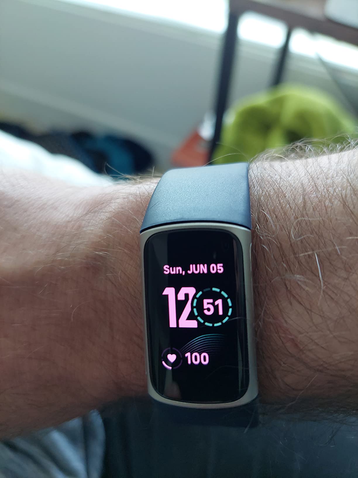 Fitbit Inspire HR Heart Rate and Fitness Tracker, One Size (S and L Bands Included) customer photo 1