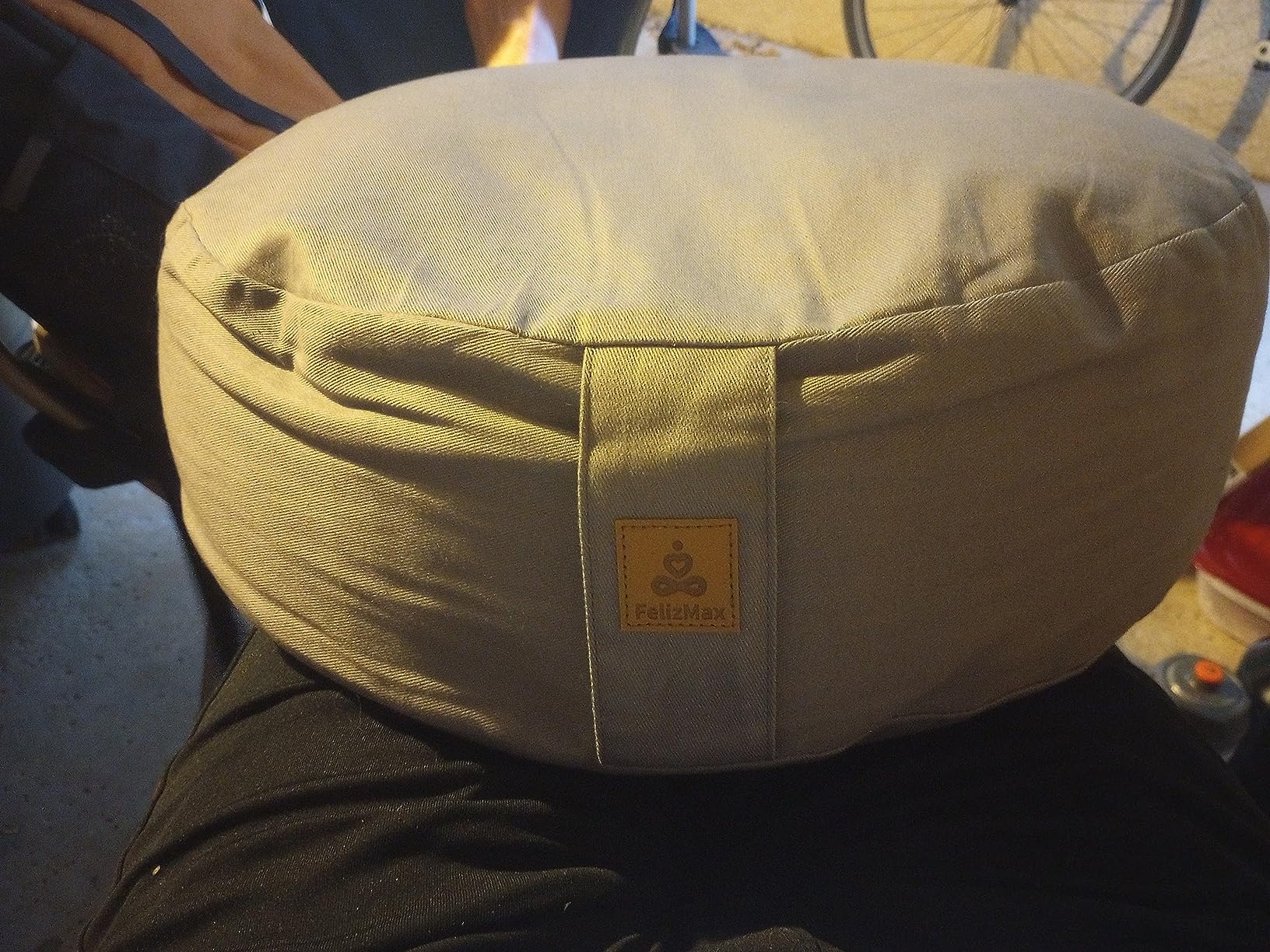Zafu Buckwheat Meditation Cushion, D=13