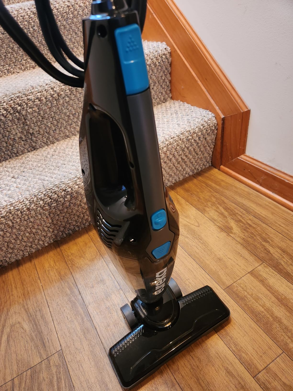 Eureka NES215A Blaze 3-in-1 Swivel Handheld & Stick Vacuum Cleaner, Blue customer photo 1