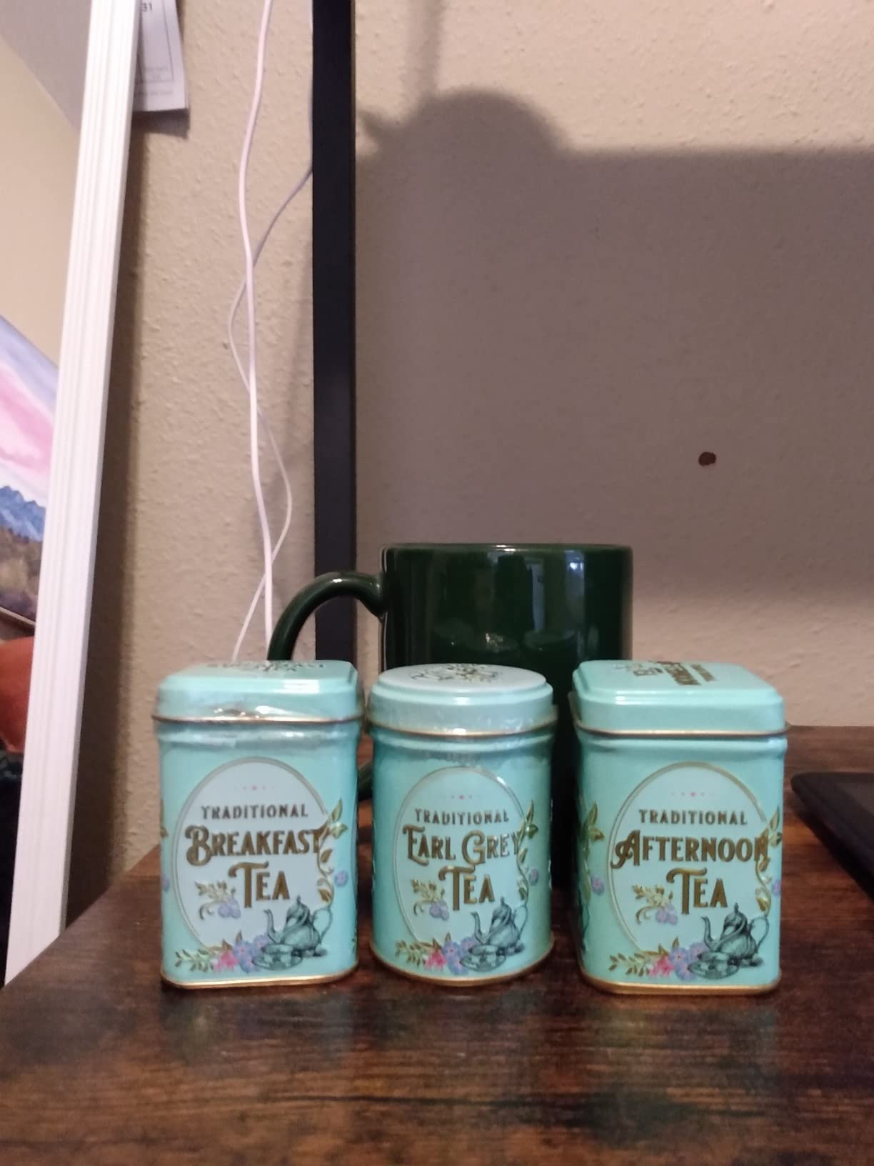 Vintage Victorian 3x Mini Tea Tin Gift Pack with Assorted Loose Leaf English Tea | English Breakfast Tea + Earl Grey Blends customer photo 1