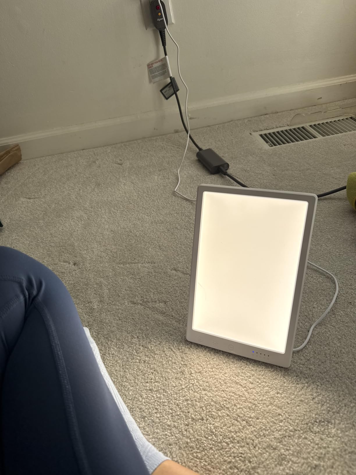Light Lamp, Portable Full Spectrum LED Light Sunlight Personal Daylight with 3 Adjustable Color & Stepless Brightness Levels, Timer & Memory Function for Home Office Winter customer photo 1
