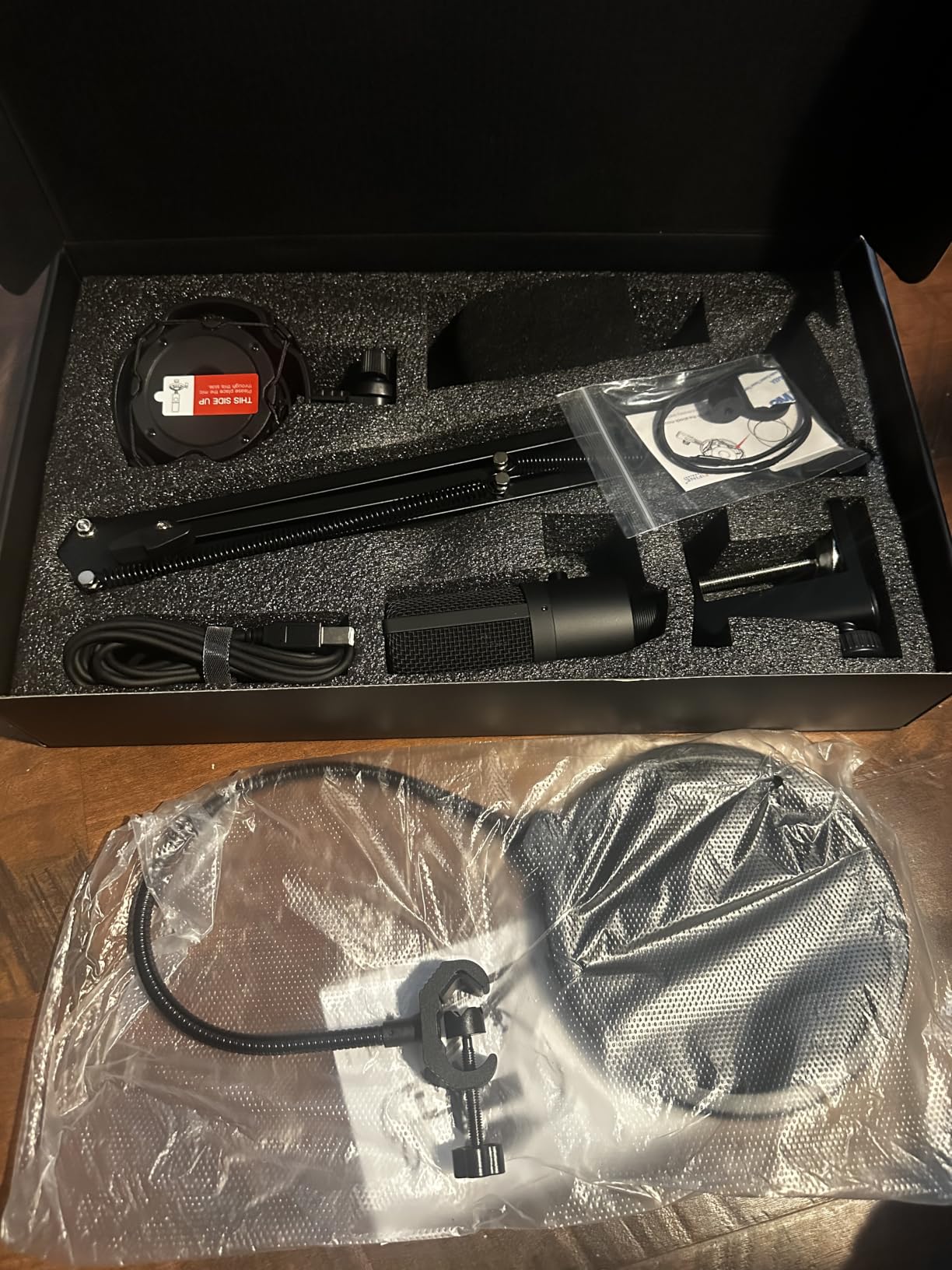 FIFINE T669 Studio Condenser USB Microphone for Recording Podcasting | Computer Microphone Kit for Voice Overs, Adjustable Boom Arm Stand, Shock Mount customer photo 2