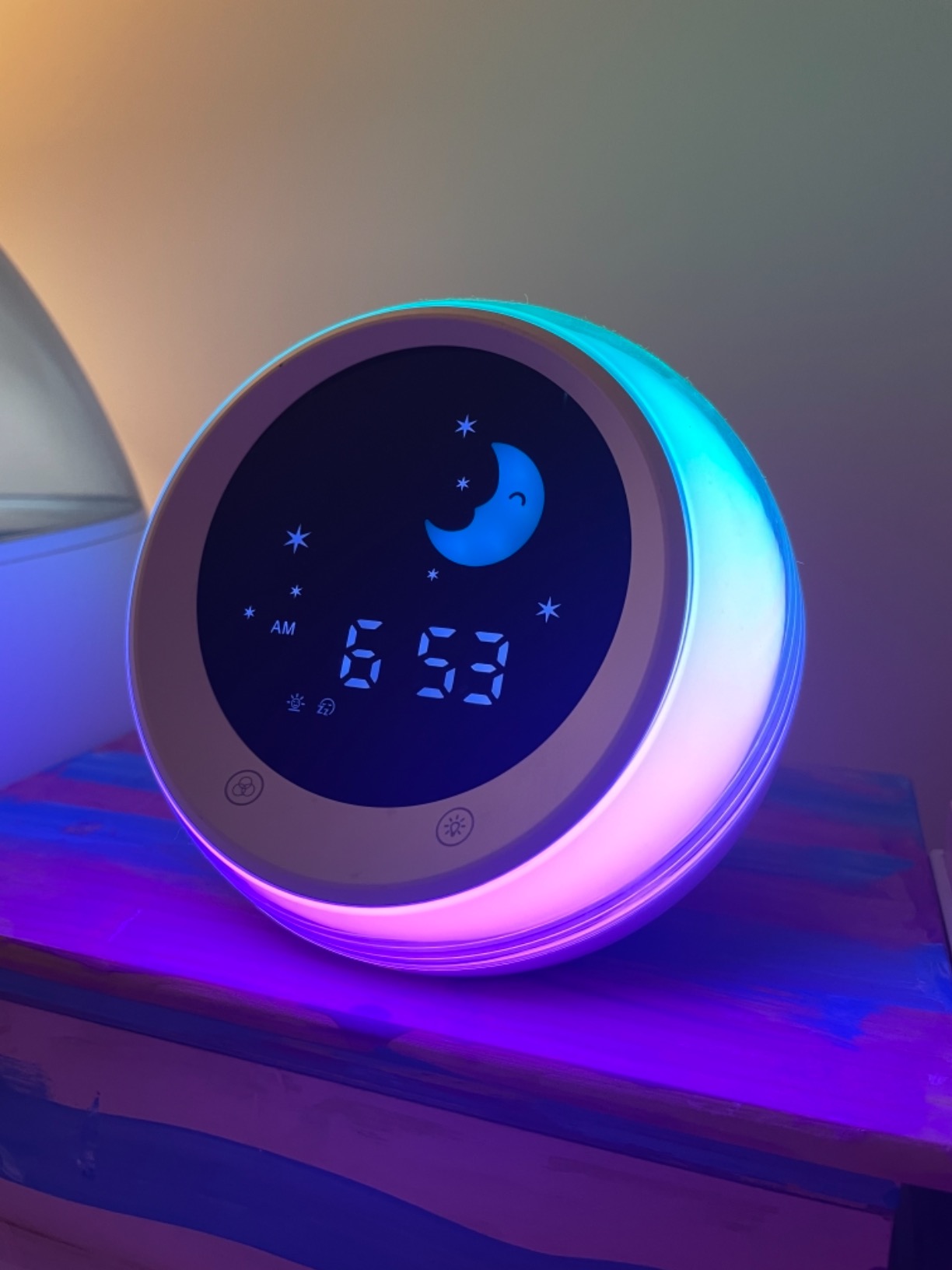 Sun & Moon Rise Kids Alarm Clock, Children's Sleep Trainer | Sleep Sound Machine, Wake Up Light & Night Light, Teach Kids Day & Night customer photo 1