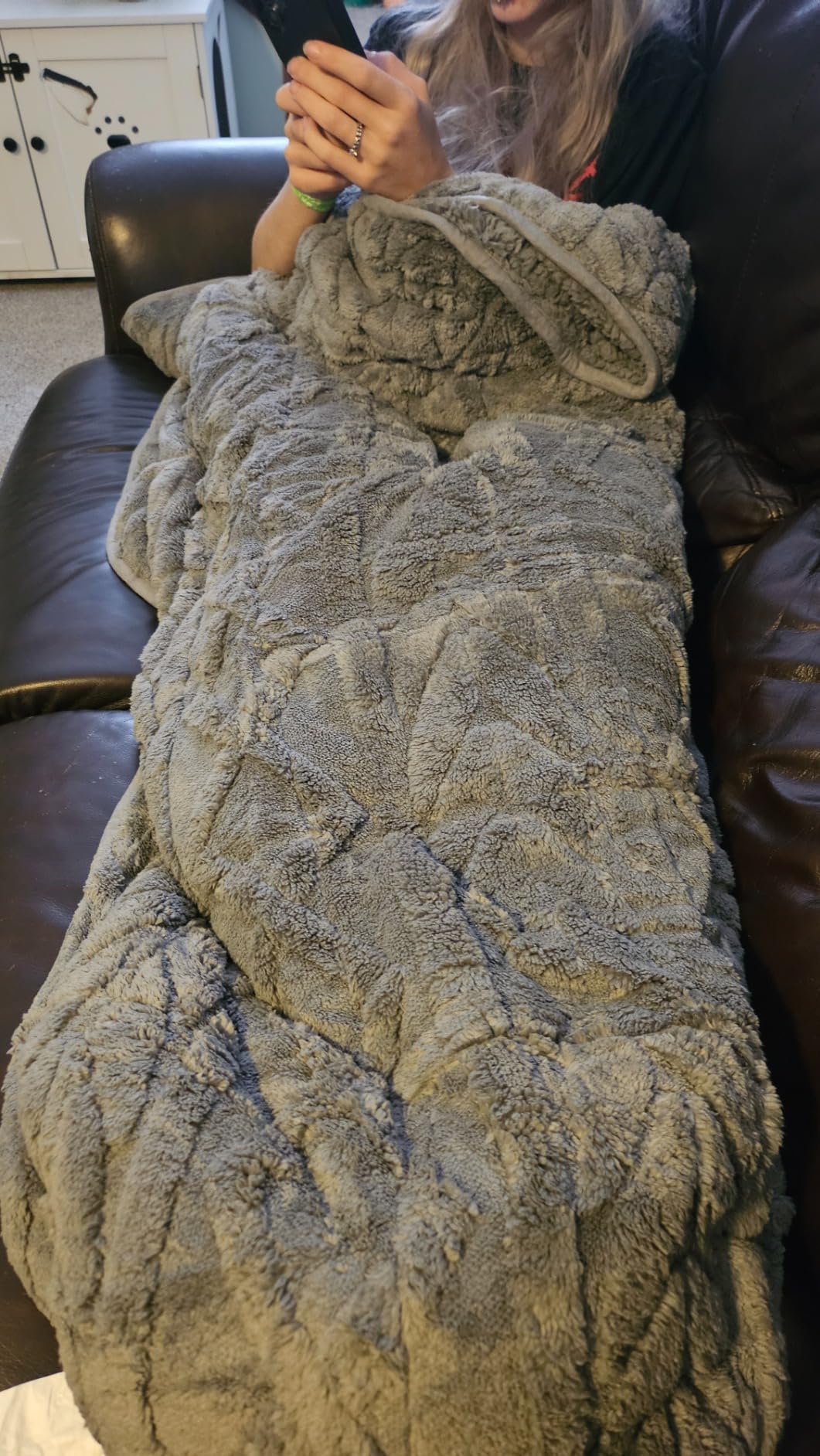 Sivio Weighted Blanket for Adult, Queen Size 15 lbs 60 x 80 Inches | Soft Warm Sherpa Fleece; Cozy Flannel Filled with Glass Beads; Machine Washable; Heavy Throw for Bed Sleep and Calm; Black customer photo 2