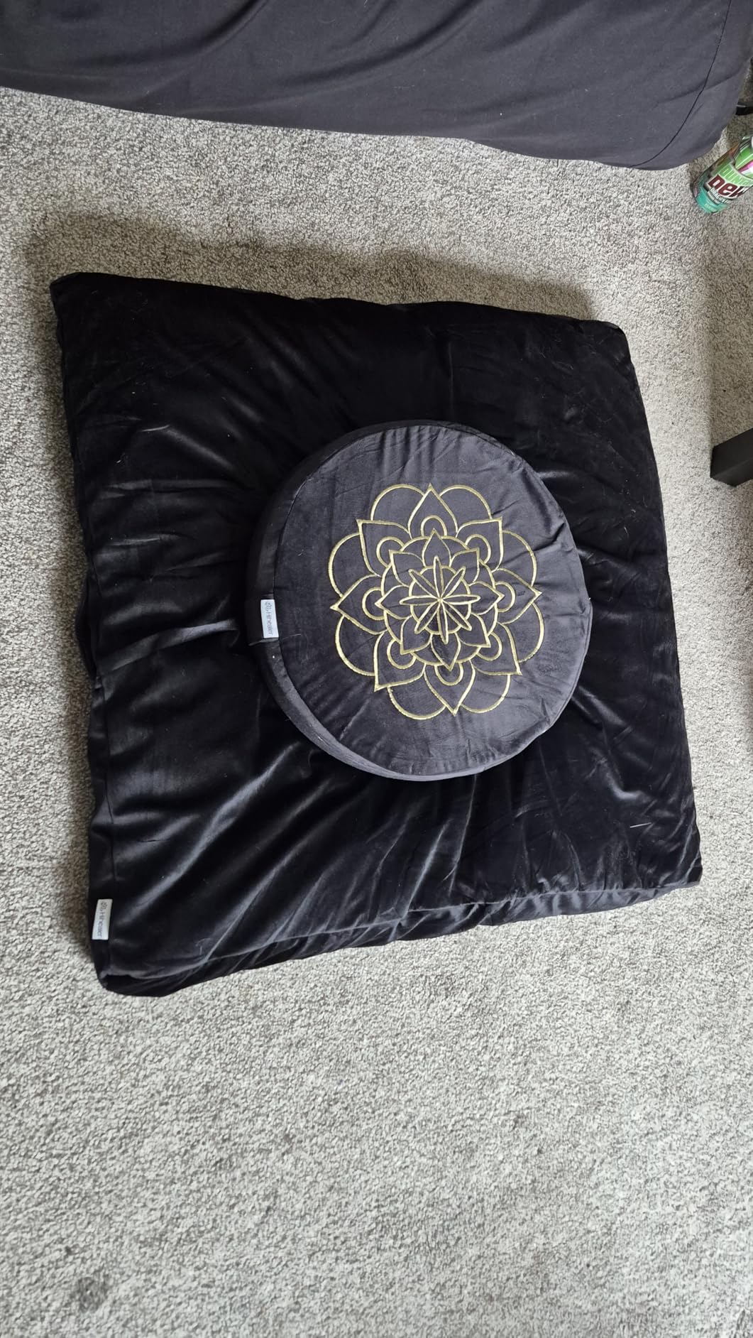 Hihealer Meditation Cushion, Traditional Tibetan Meditation Pillow Velvet Cover - Large Floor Cushion Seating for Adults - Yoga Buckwheat Bolster for Women、Moms customer photo 2