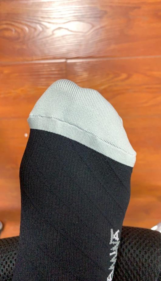 Physix Gear Compression Socks 20-30 mmHg - Men & Women - Running, Nurses, Shin Splints, Flight, Travel customer photo 2