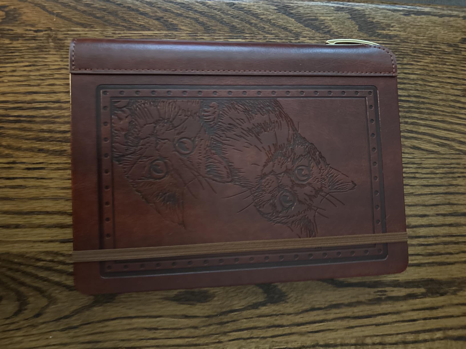 SETTINI Vegan Leather Journal Gift Set with Pen 192 Pages, Heart | hardcover, luxury pen + unique pen holder, gift box, leather journal for women, A5 customer photo 1