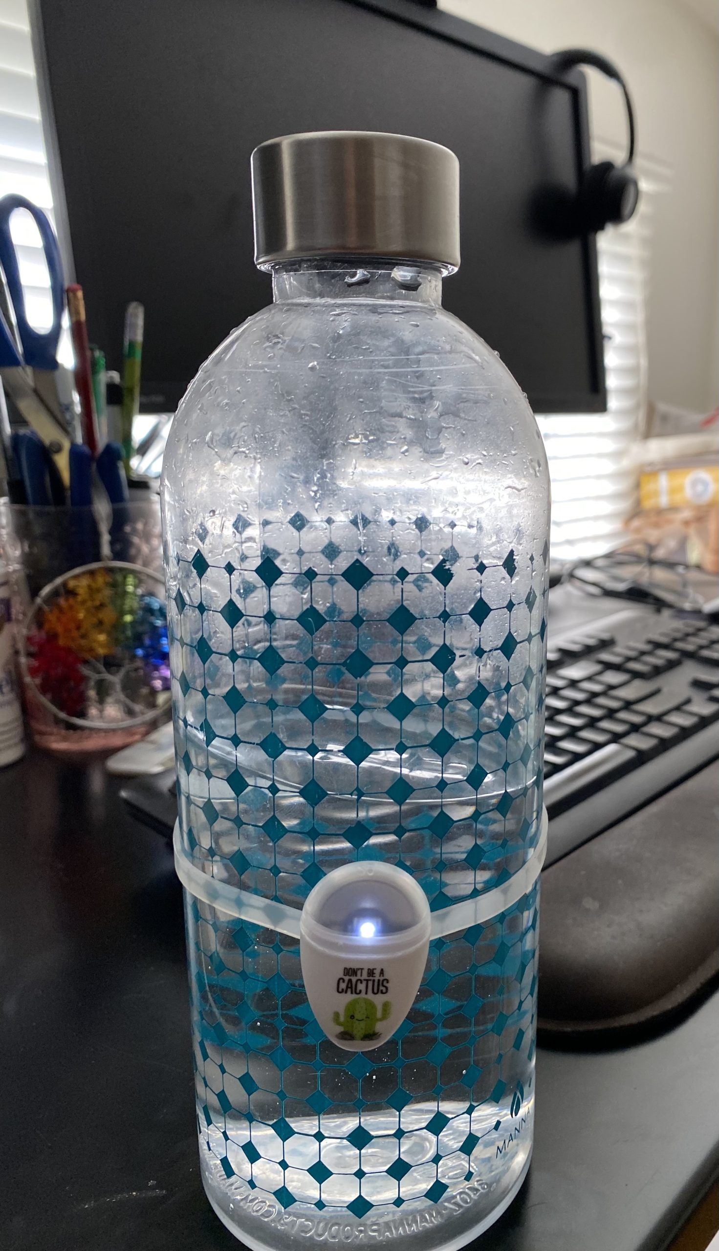 ULLA Drink Water Reminder, Smart Light for Water Bottle, Fits Most Bottles, Lights Up When Time to Drink, Smart Hydration Reminder (Koalified) customer photo 2