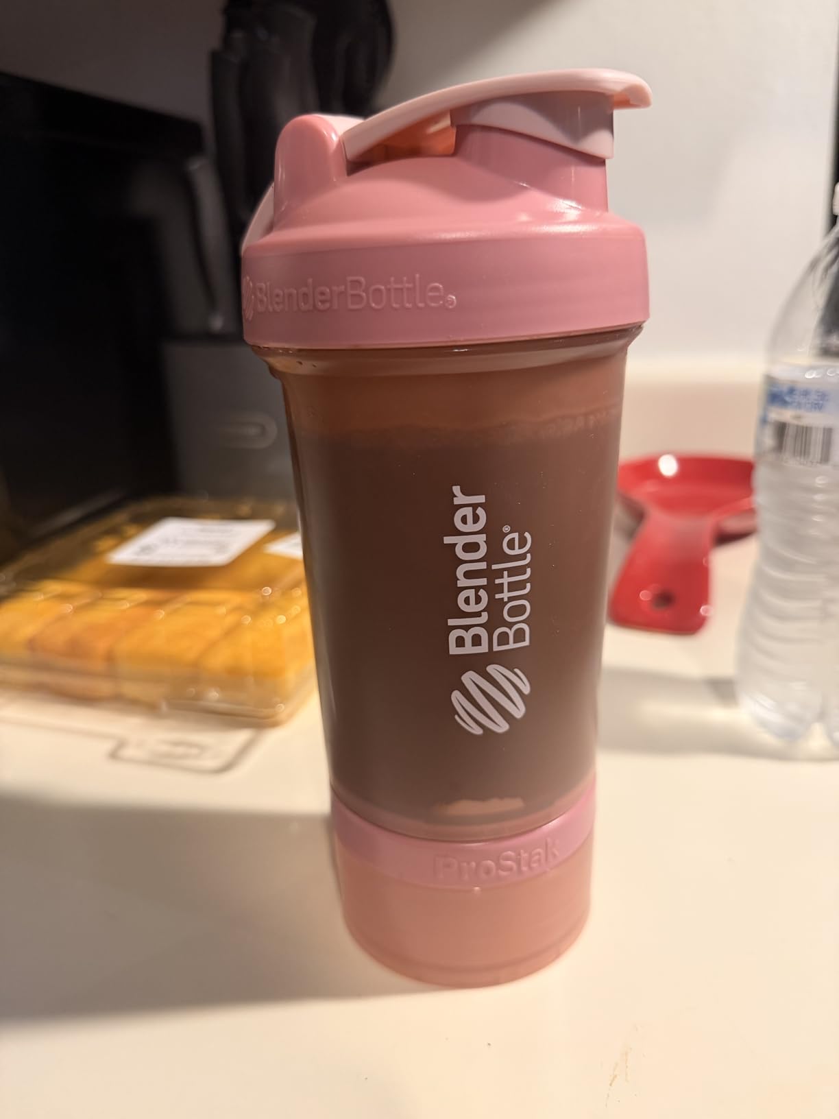 BlenderBottle ProStak Plastic Pill Organizer and Storage 22 oz | Leak-Proof Shaker Bottle with Blenderball Whisk for Protein Shakes, Supplements, Hydration customer photo 1