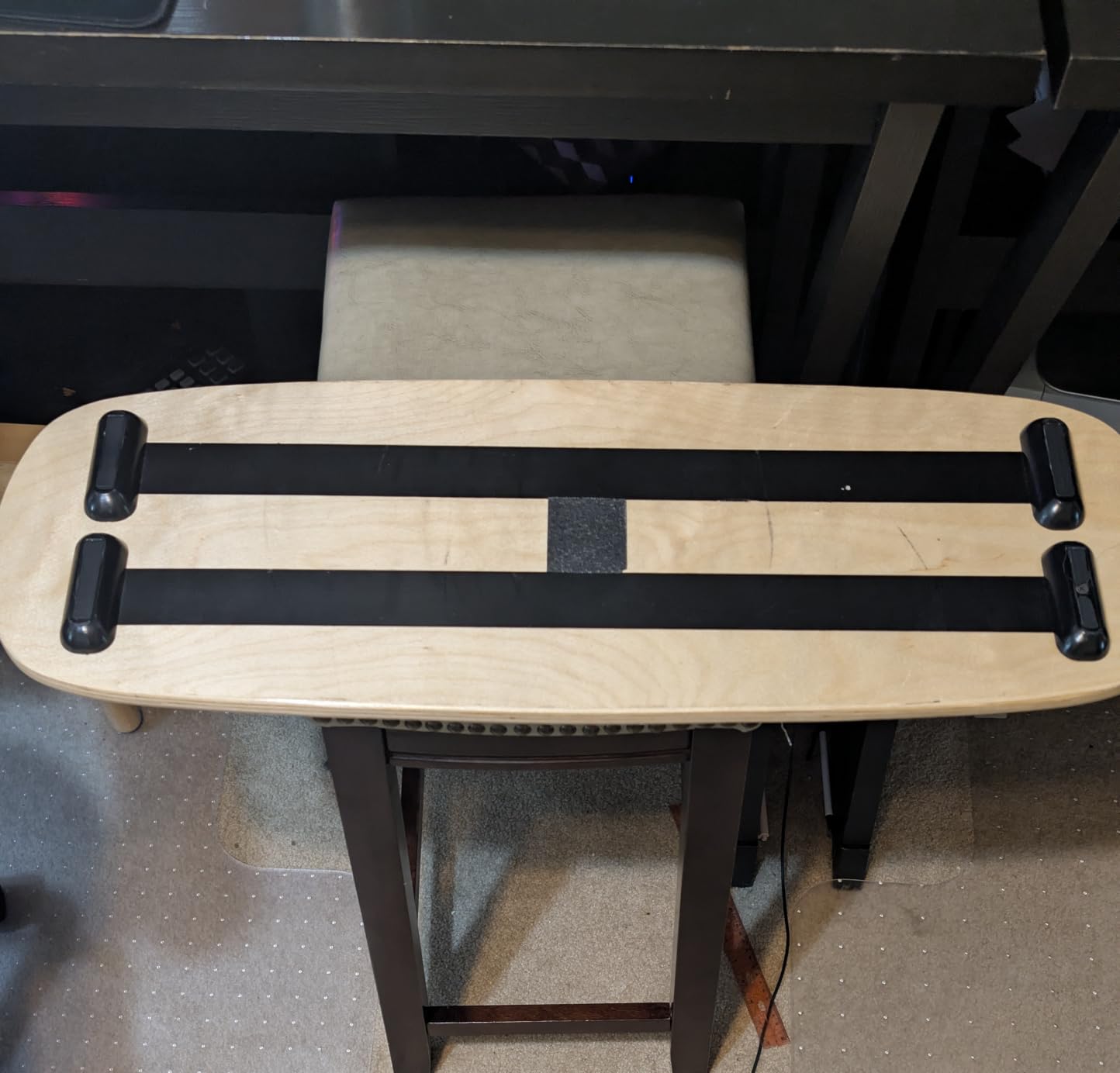 Balance Board Trainer Wooden Training Equipment for Fitness Workout, Hockey, Skateboarding, Surfing and Snowboarding customer photo 1