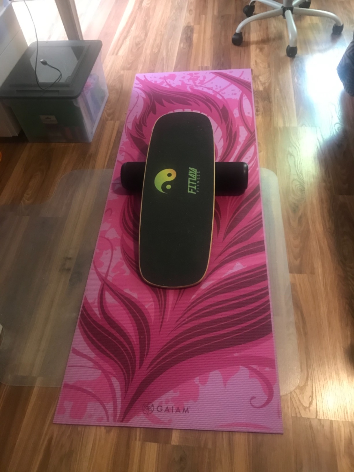 Balance Board Trainer Wooden Training Equipment for Fitness Workout, Hockey, Skateboarding, Surfing and Snowboarding customer photo 2