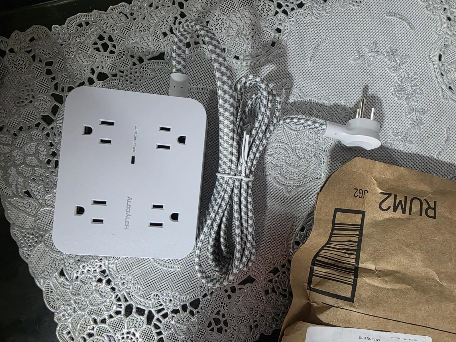 HANYCONY Surge Protector Power Strip, 1080J, 5 Ft Braided Extension Cord customer photo 1