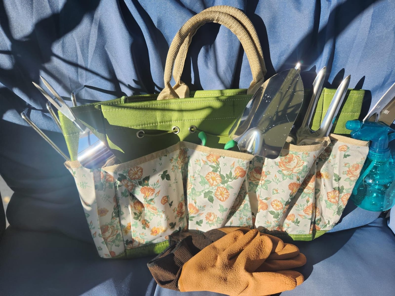 Heavy Duty Gardening Tools with Handbag, Gardening Gifts for Women | Rust-Resistant Steel Garden Tool Sets for Women, Men, Durable, Ergonomic Wooden Handle, Idea for Planting Work customer photo 2