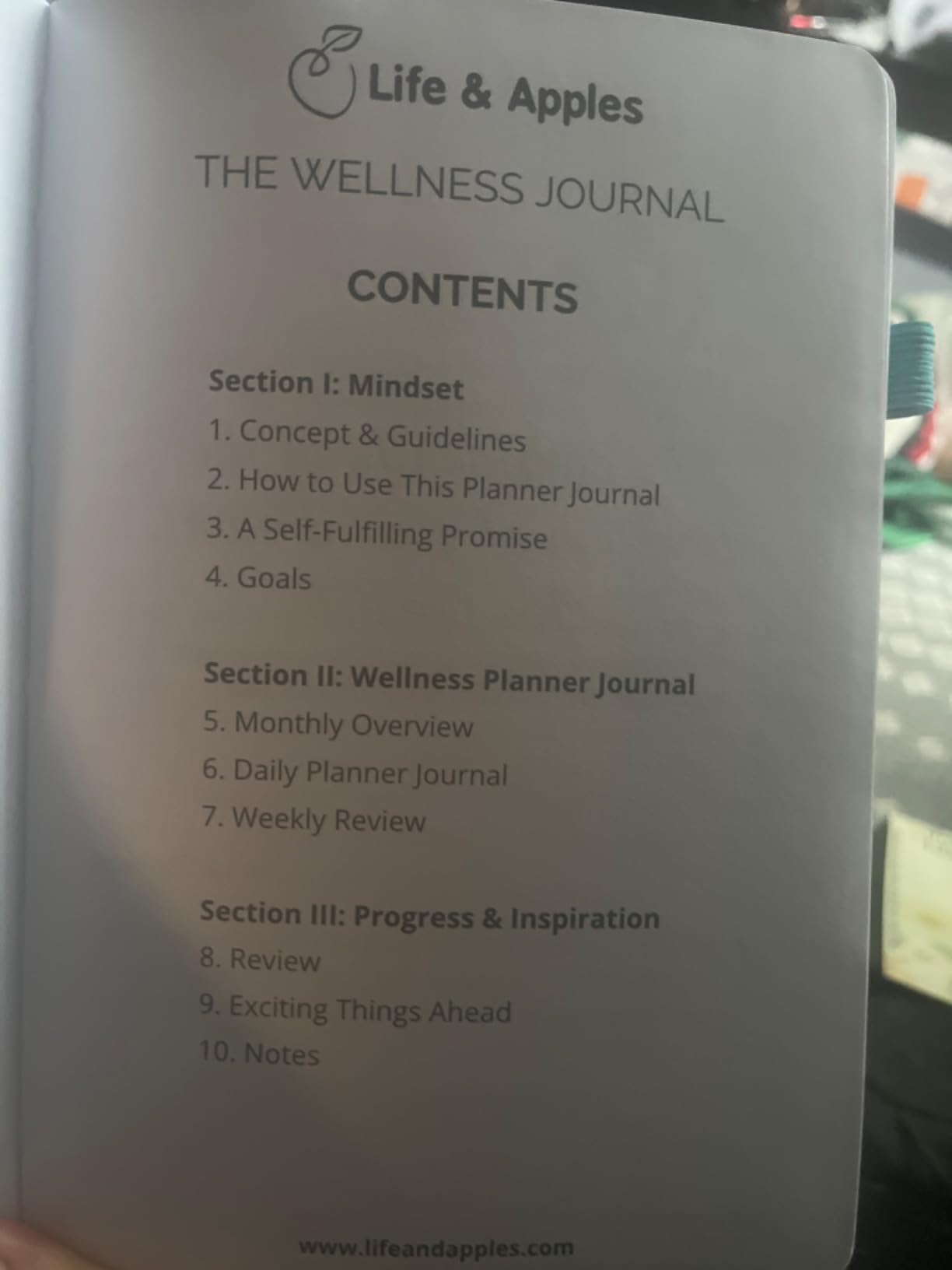 Life & Apples Wellness Journal, Food Diary & Fitness Planner, Lavender | Food Journal and Workout Journal for Women & Men to Track Meals, Fitness, Habits, Gratitude and Weight Loss Goals, Undated customer photo 2