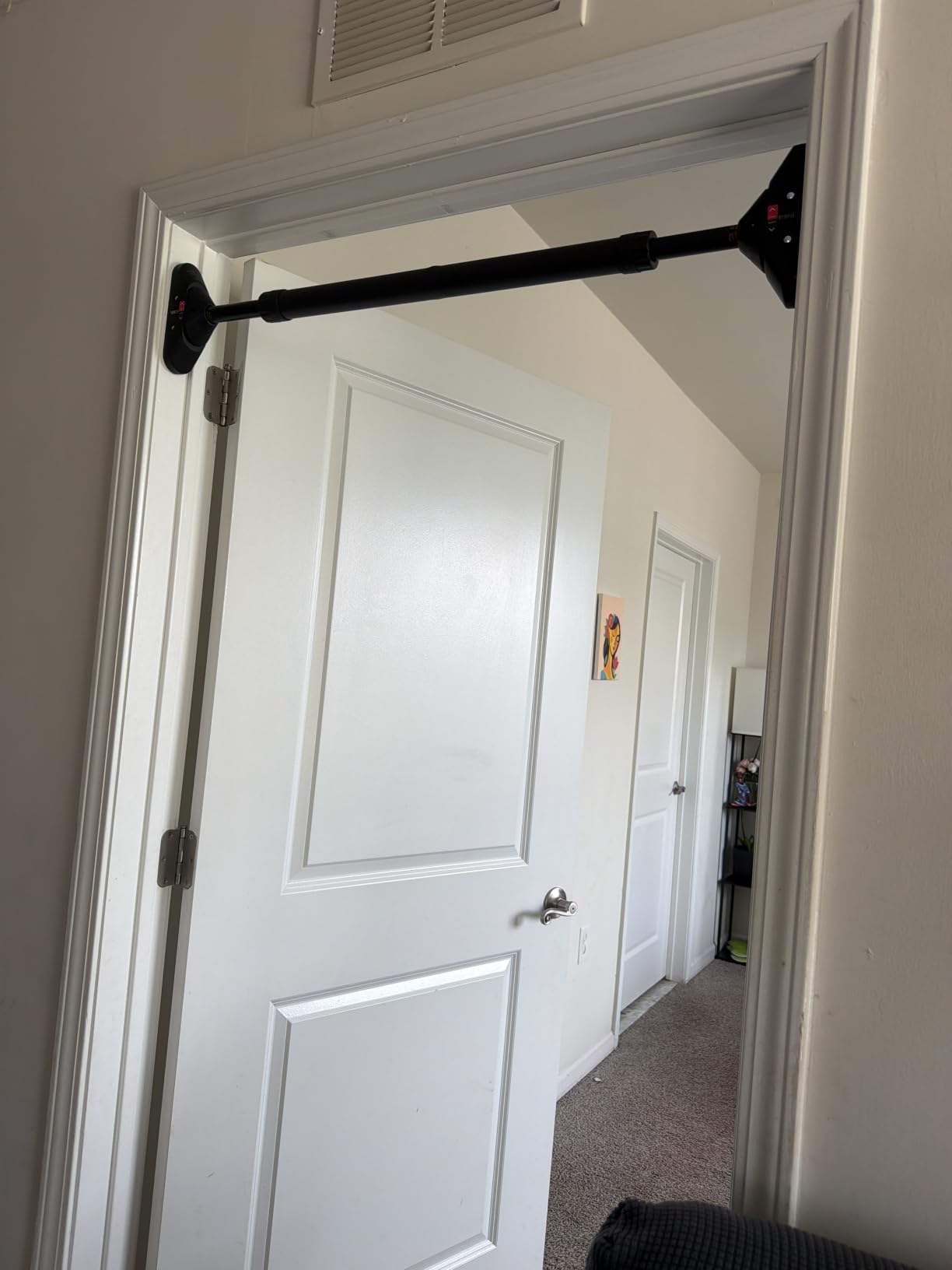 Sportneer Pull Up Bar for Doorway, No-Drill, 29.5-37 in, 440 lb | Adjustable, Secure Lock, Home Gym, Strength Training customer photo 2