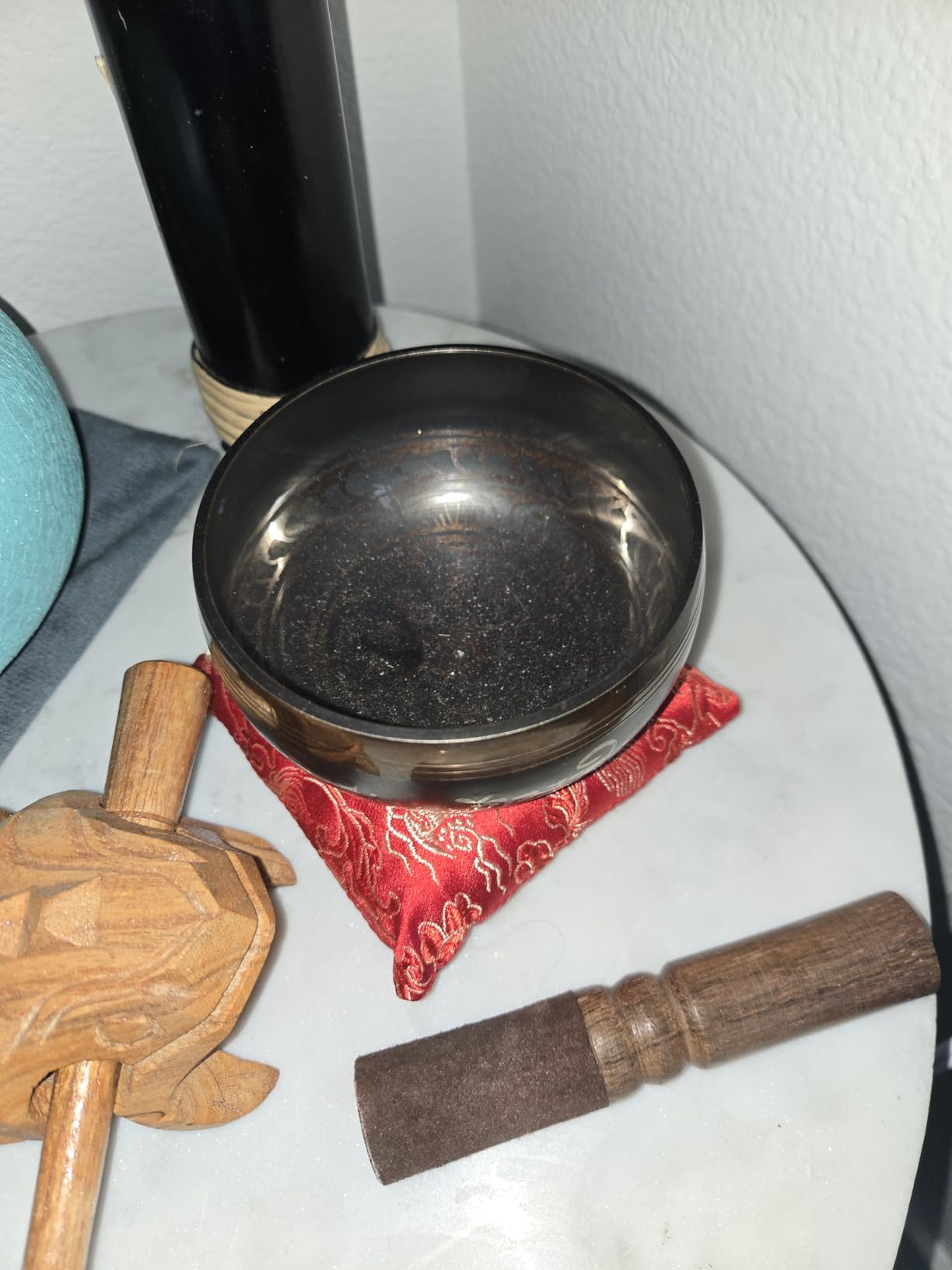 Premium Tibetan Singing Bowl Set - Handmade in Nepal Sound & Meditation Bowl - Spiritual Decor for Yoga, Wellness Spaces & Relaxation by Himalayan Bazaar (Brown & Red) customer photo 2