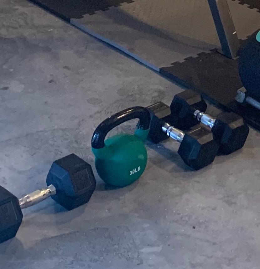 RitFit Neoprene Coated Kettlebell Weight Set, Solid Cast Iron customer photo 2