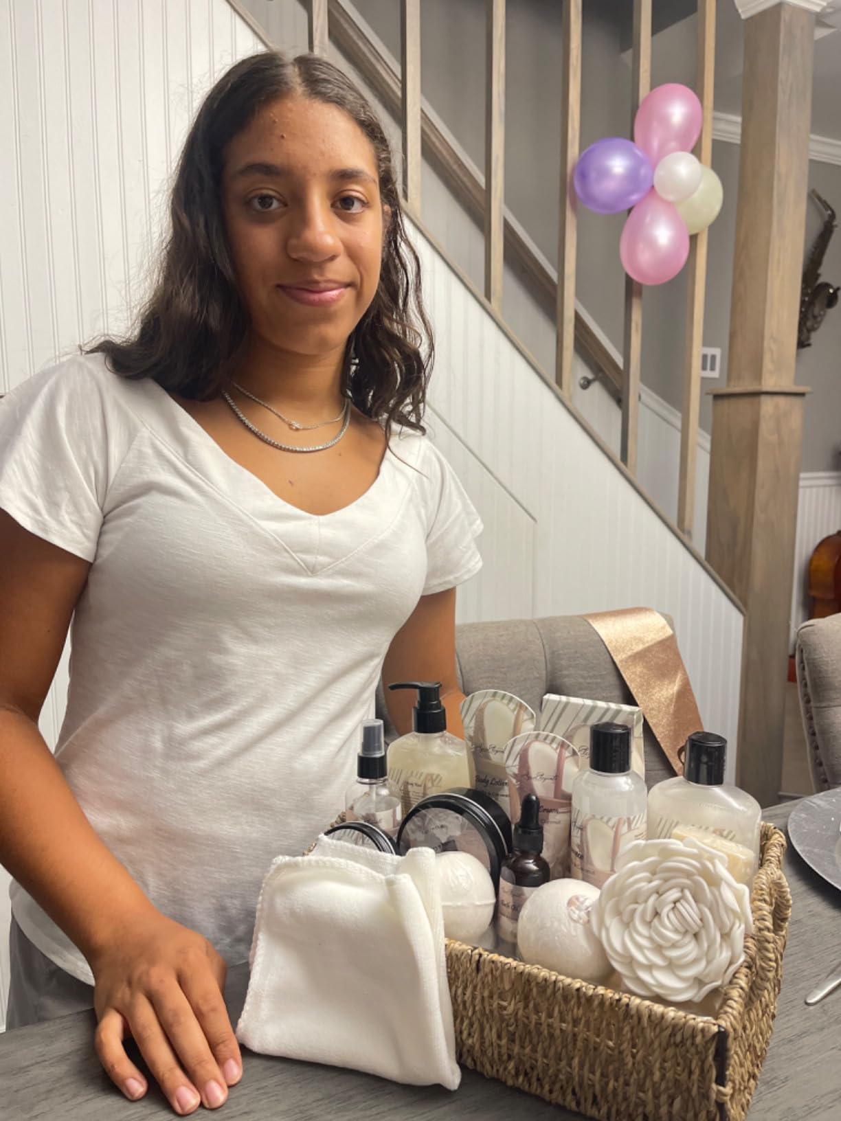 Premium Spa Gift Basket For Women - Lavender & Chamomile | 15 Piece Bath Set with Wash, Bubbles, Lotion, Salts customer photo 1