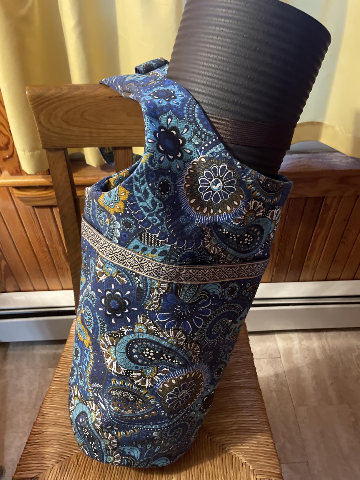 IwIeIaIrI Yoga Mat Bag Cylinder for Women with Large Zipper Pocket customer photo 2