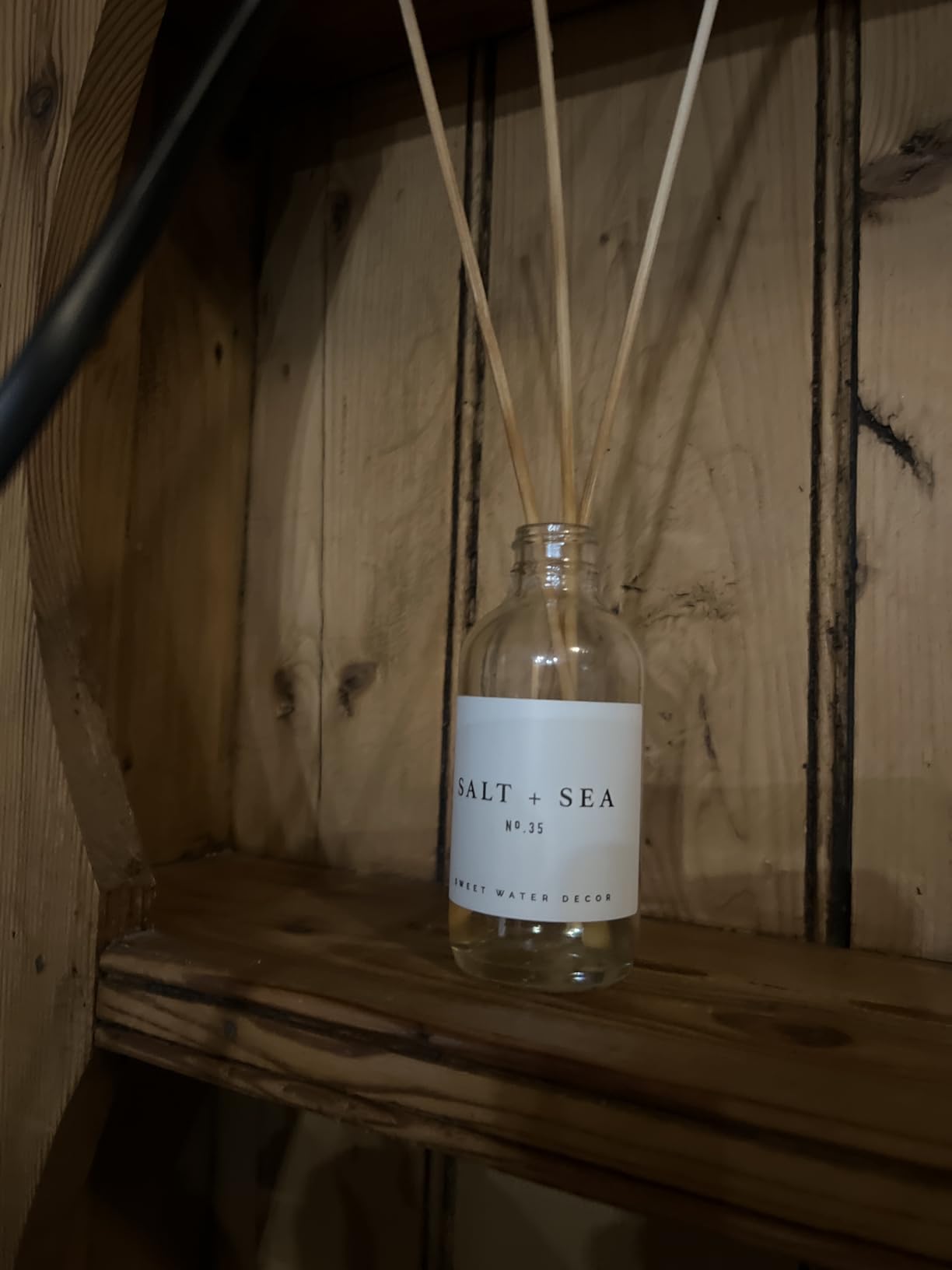 Sweet Water Decor Salt & Sea Reed Diffuser Set - Sea Salt Citrus & Musk Amber Scent Diffuser - Reed Diffusers for Home with Long Lasting Fragrance - Non-Toxic Oil Reed Diffuser - Made in the USA customer photo 2
