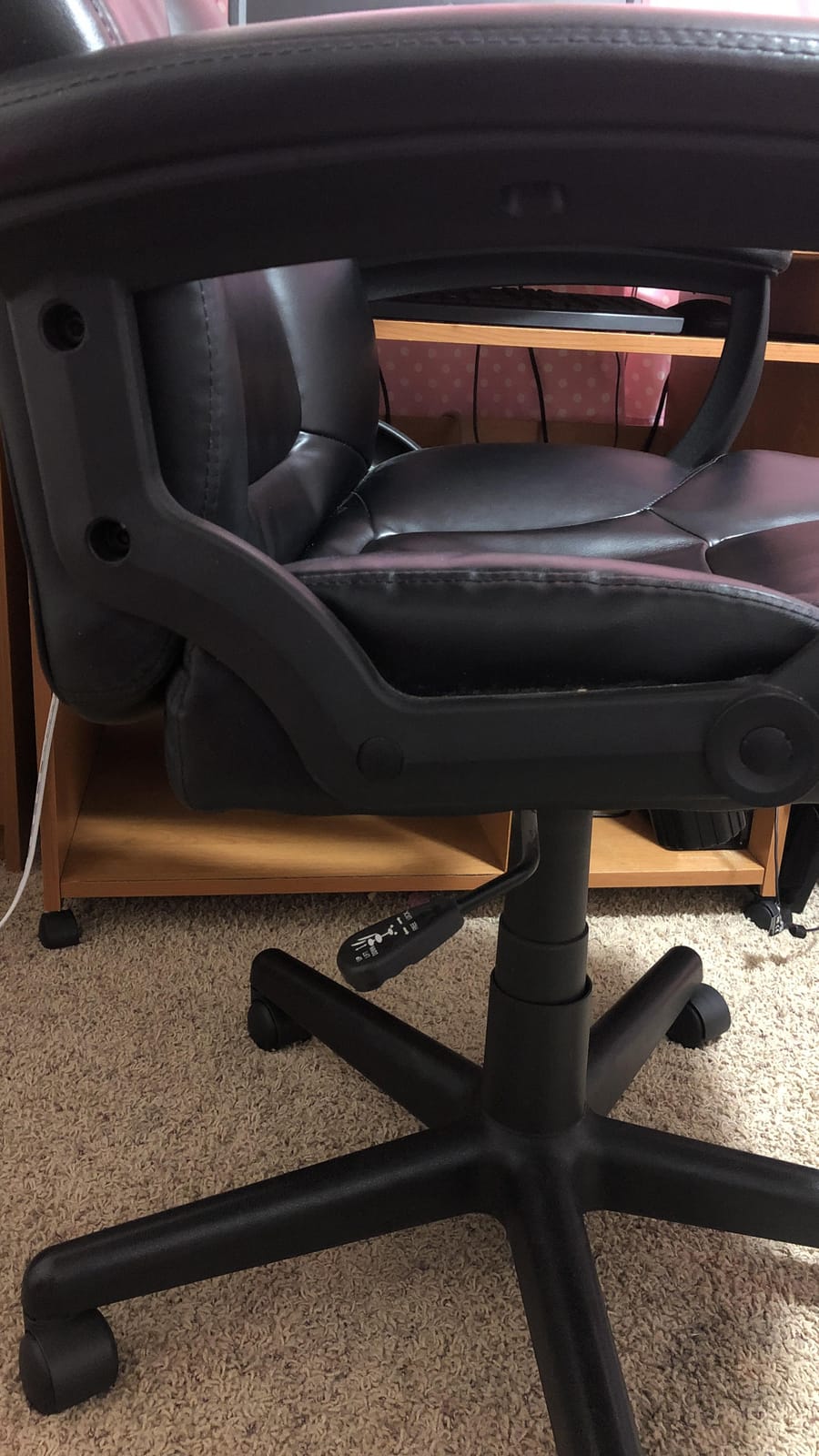 RESPAWN SPIRE Ergonomic Office Chair with Lumbar Support, Mesh, Flip Arms | Cooling gel seat, flip-back arms, headrest, and breathable mesh keep you comfortable for work, gaming and long desk sessions. customer photo 2