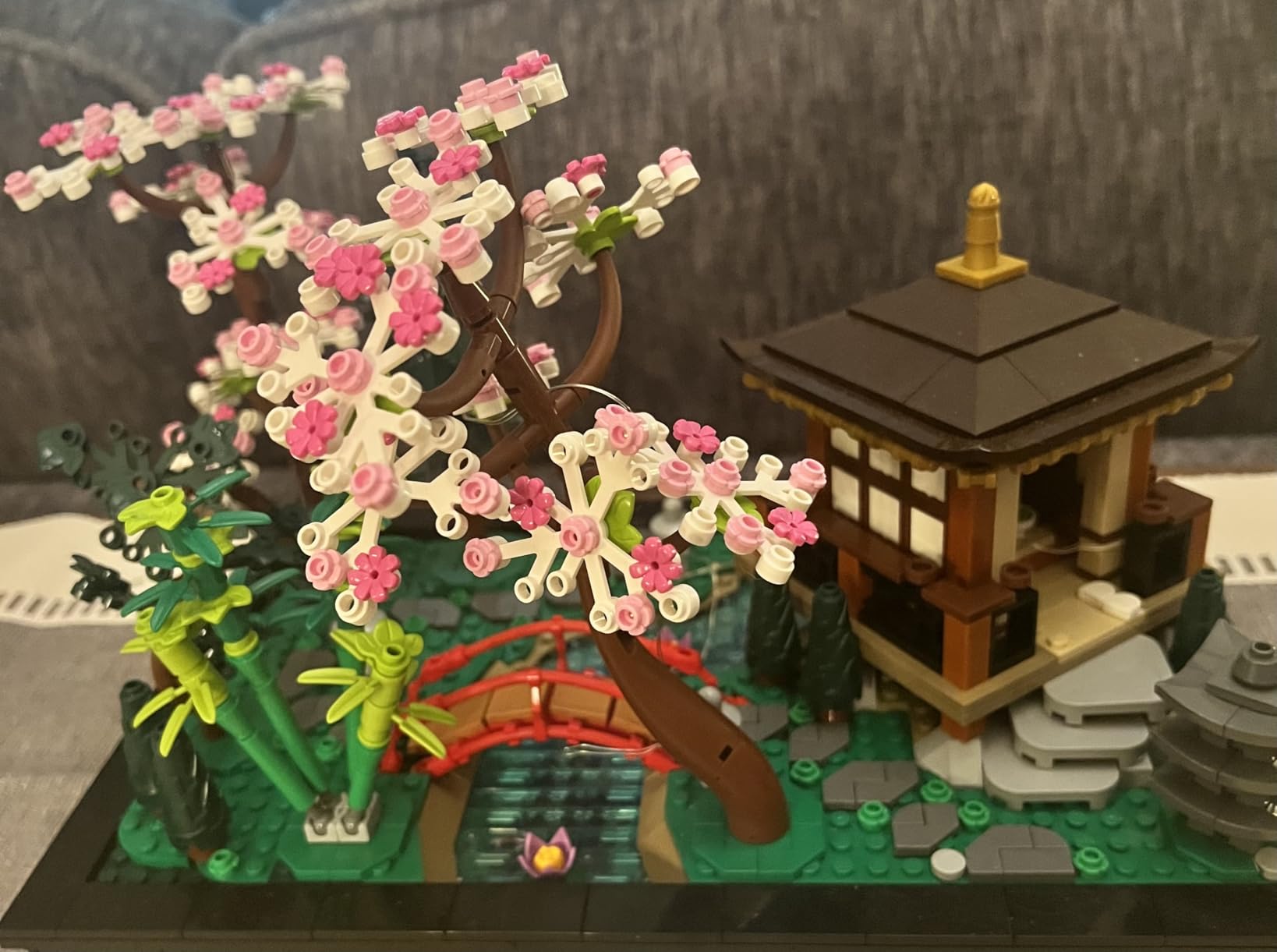 LEGO Icons Tranquil Garden Building Set - Detailed Japanese Zen Garden DIY Kit for Adults, Ages 18+ - 10315 customer photo 2