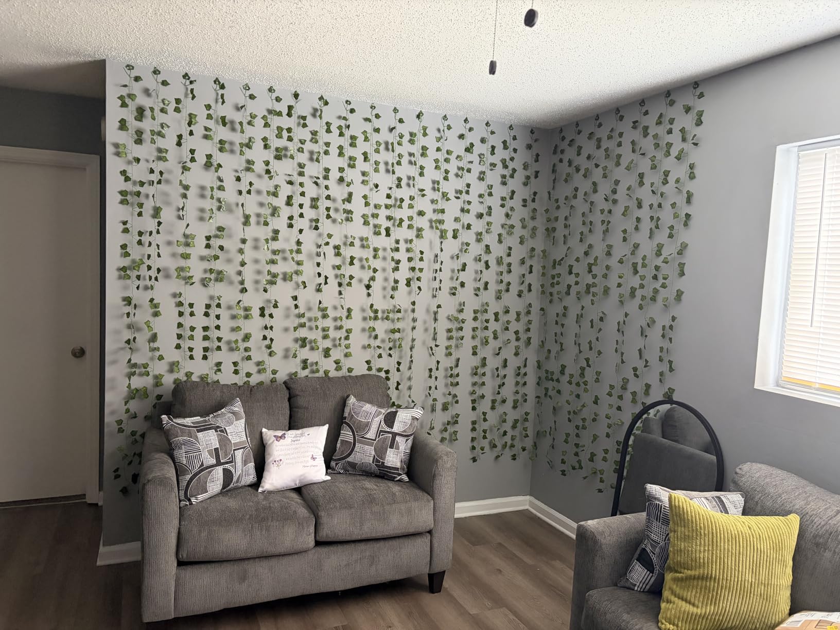 Fake Vines for Room Decor (12 Pack 84 Feet) Aesthetic Artificial Plant Ivy Leaves Hanging Greenery Garlands for Home Bedroom Wall Wedding Party Decor customer photo 2