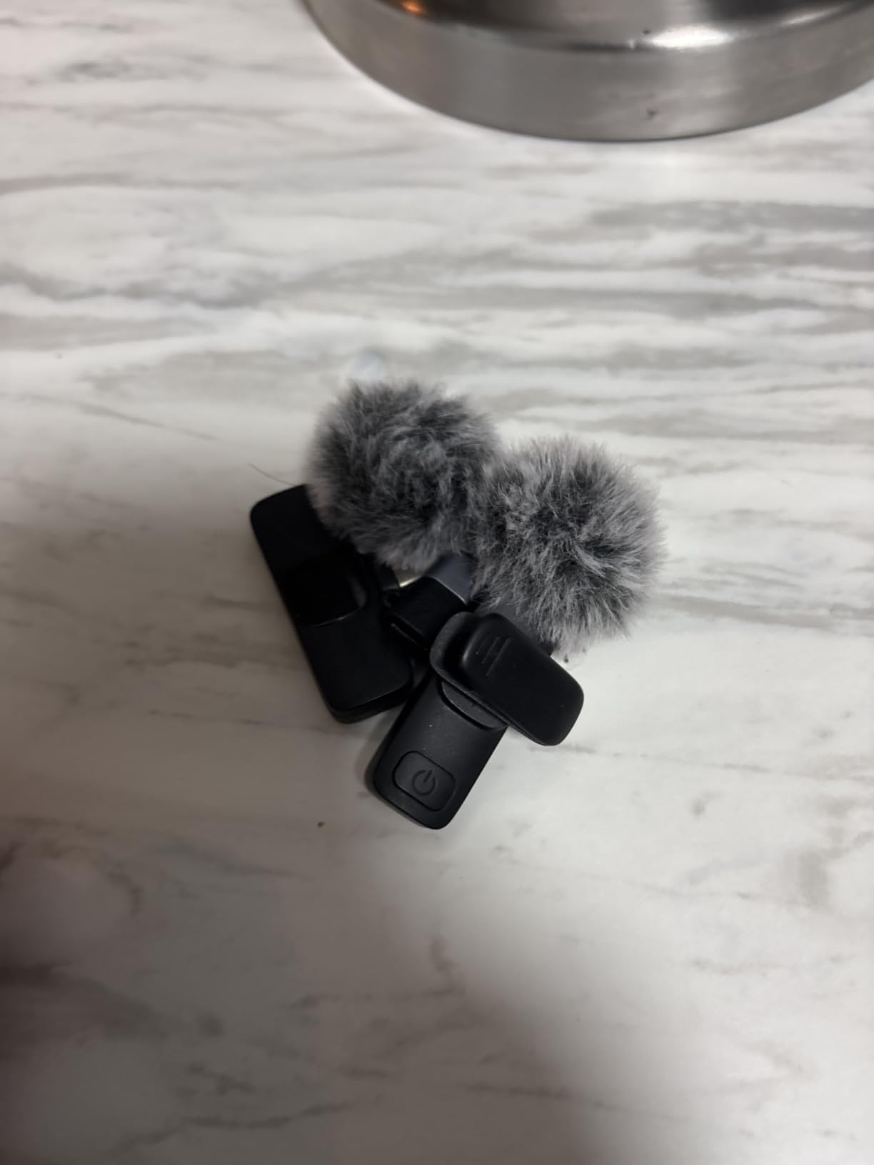 Labstandard Professional Wireless Lavalier Lapel Microphone for iPhone, iPad, mini Video Recording Mic for Interview Video Podcast Vlog YouTube&Livestream, Noise Reduction, Plug &Play customer photo 2