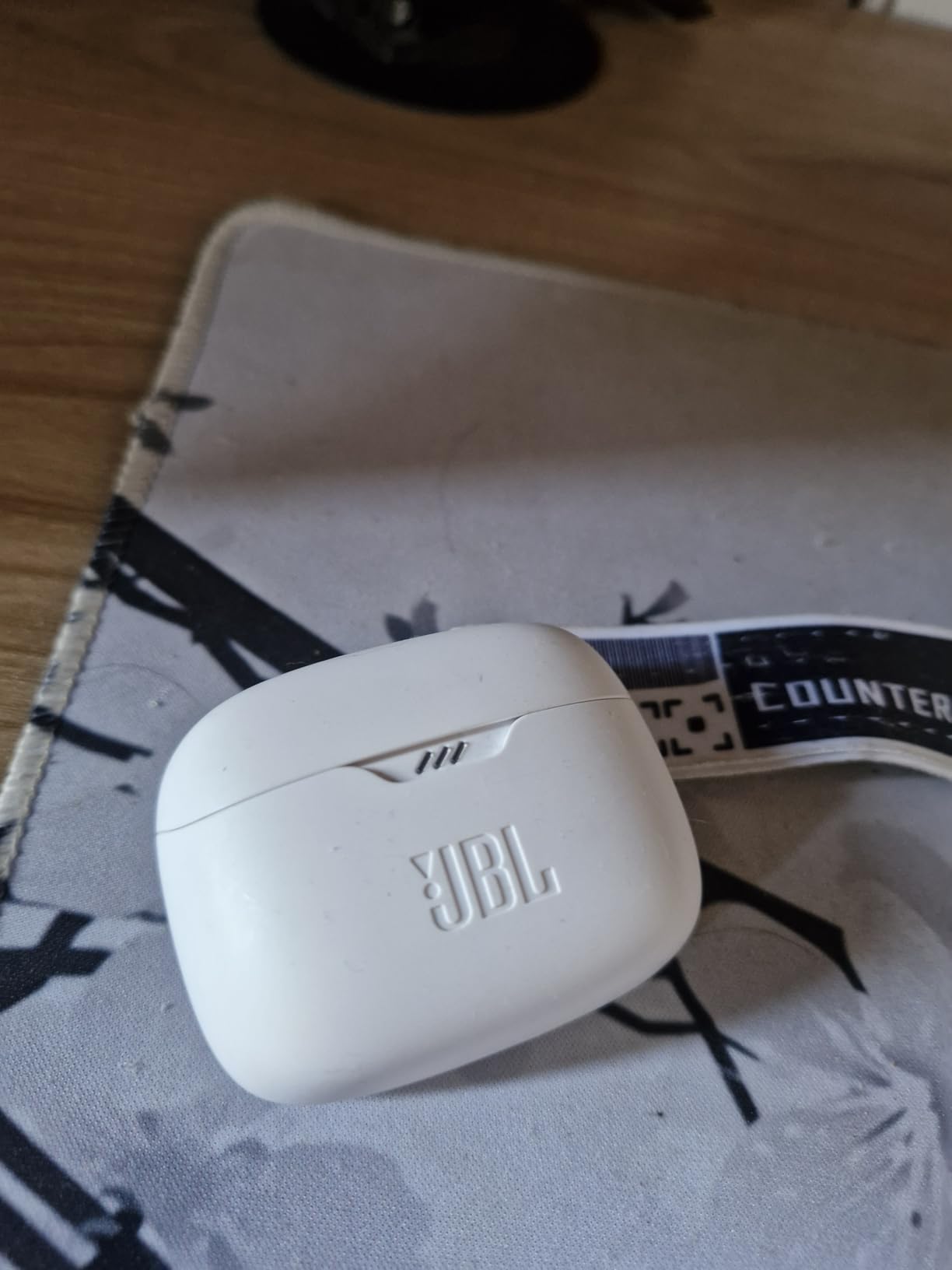 JBL Tune Buds - True wireless Noise Cancelling earbuds, JBL Pure Bass Sound, Bluetooth 5.3, 4-Mic technology for Crisp, Clear Calls, Up to 48 hours of battery life, Water and dust resistant (Black) customer photo 1