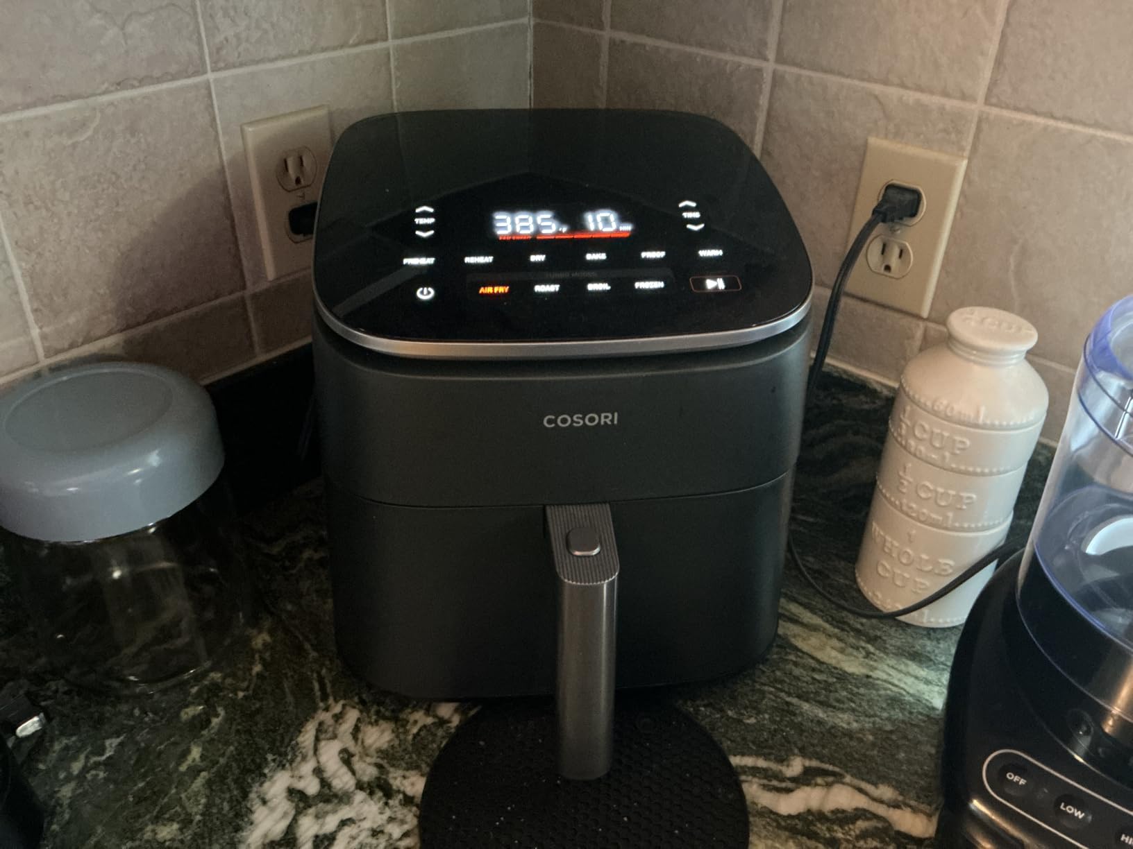 Cosori TurboBlaze Air Fryer, 9-in-1, 6 Qt, PFAS-Free Ceramic Coating | 90°-450°F, 5 Level Fan Speeds, 1725W customer photo 2