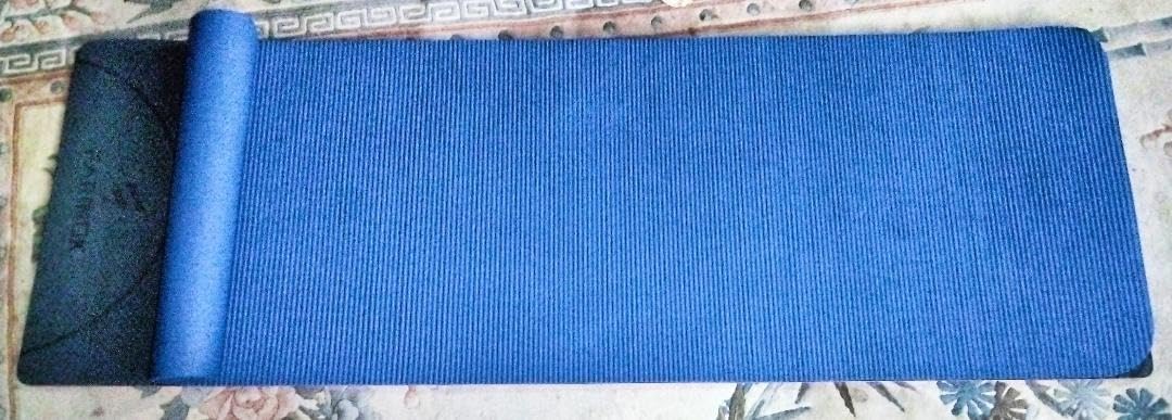 1/3 Yoga Mat Thick, Yoga Set for Beginners | Include High Density Mat with Multi-loops Strap, Blocks, Booty Resistance Band Set, Door Anchor, Carring Bag & Strap customer photo 1