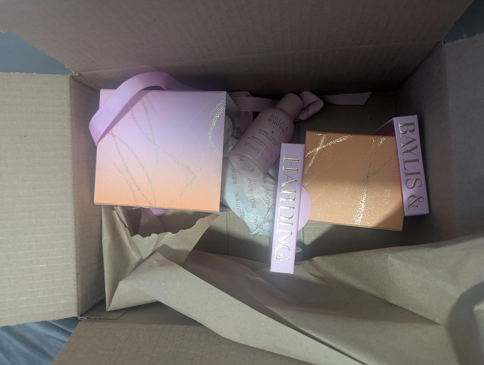 Baylis & Harding Signature Luxury Pamper Present, Gift Set for Women customer photo 1