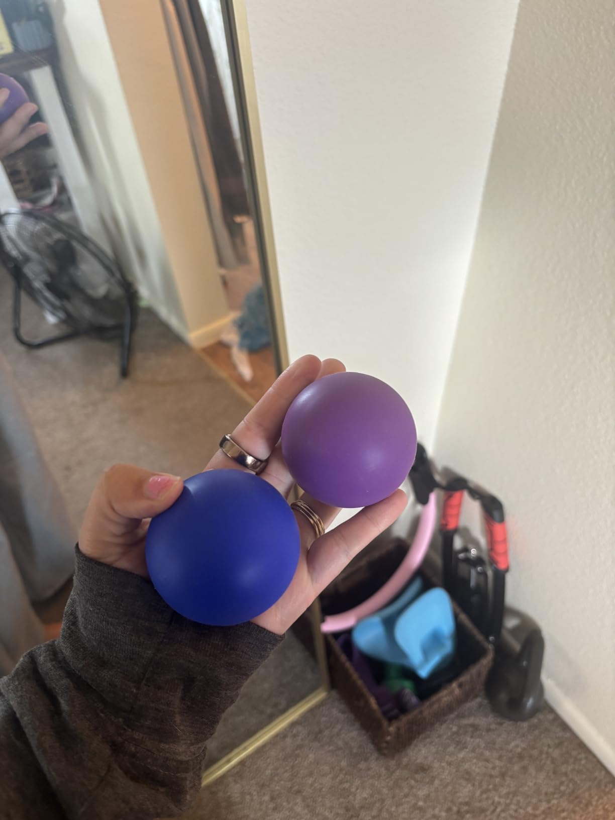 Massage Lacrosse Balls for Myofascial Release, Yoga Deep Tissue Massage, Trigger Point Therapy and Foot Plantar Fasciitis, Muscle Soreness Massager Ball (2Pack, Deep Blue and Purple) customer photo 1