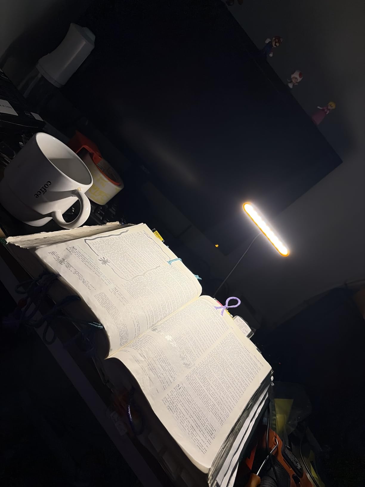 Gritin Rechargeable Book Light for Reading in Bed with 19 LED | Eye Caring 3 Color Temps, 5 Brightness Levels, Memory Function, 90 Hrs Runtime Flexible Goose Neck Clip on Light for Book Lovers customer photo 2